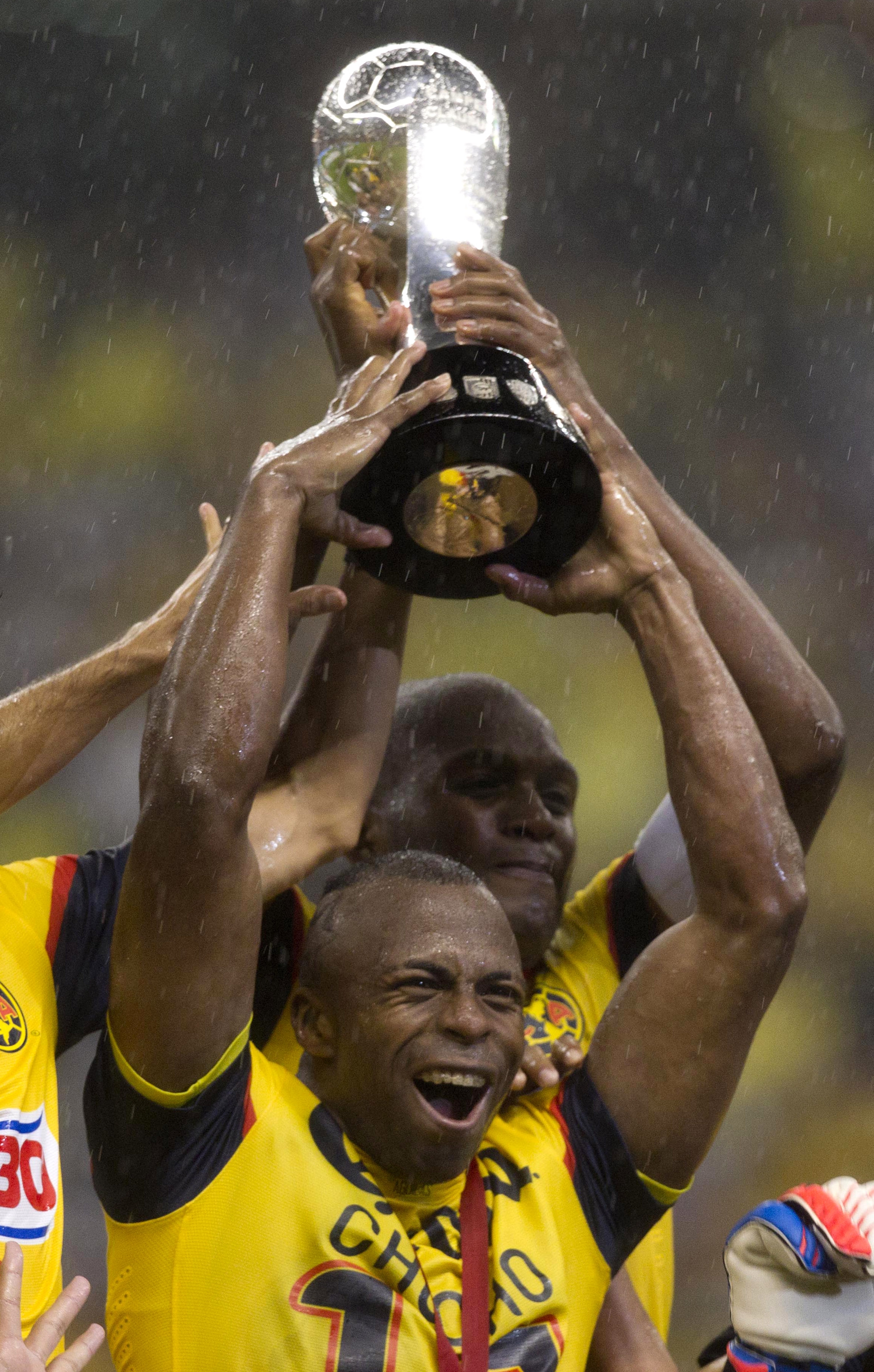 Fallece astro ecuatoriano Christian Ben&iacute;tez