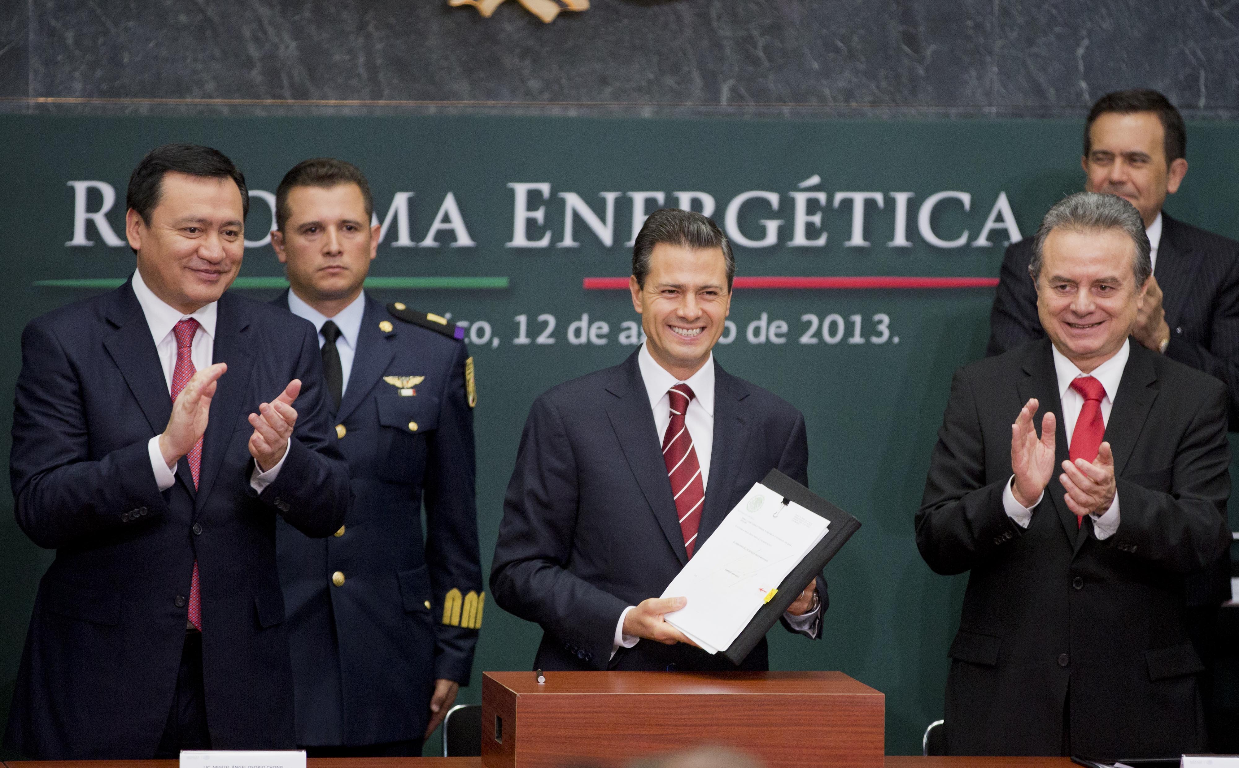 Presidente anuncia reforma energ&eacute;tica