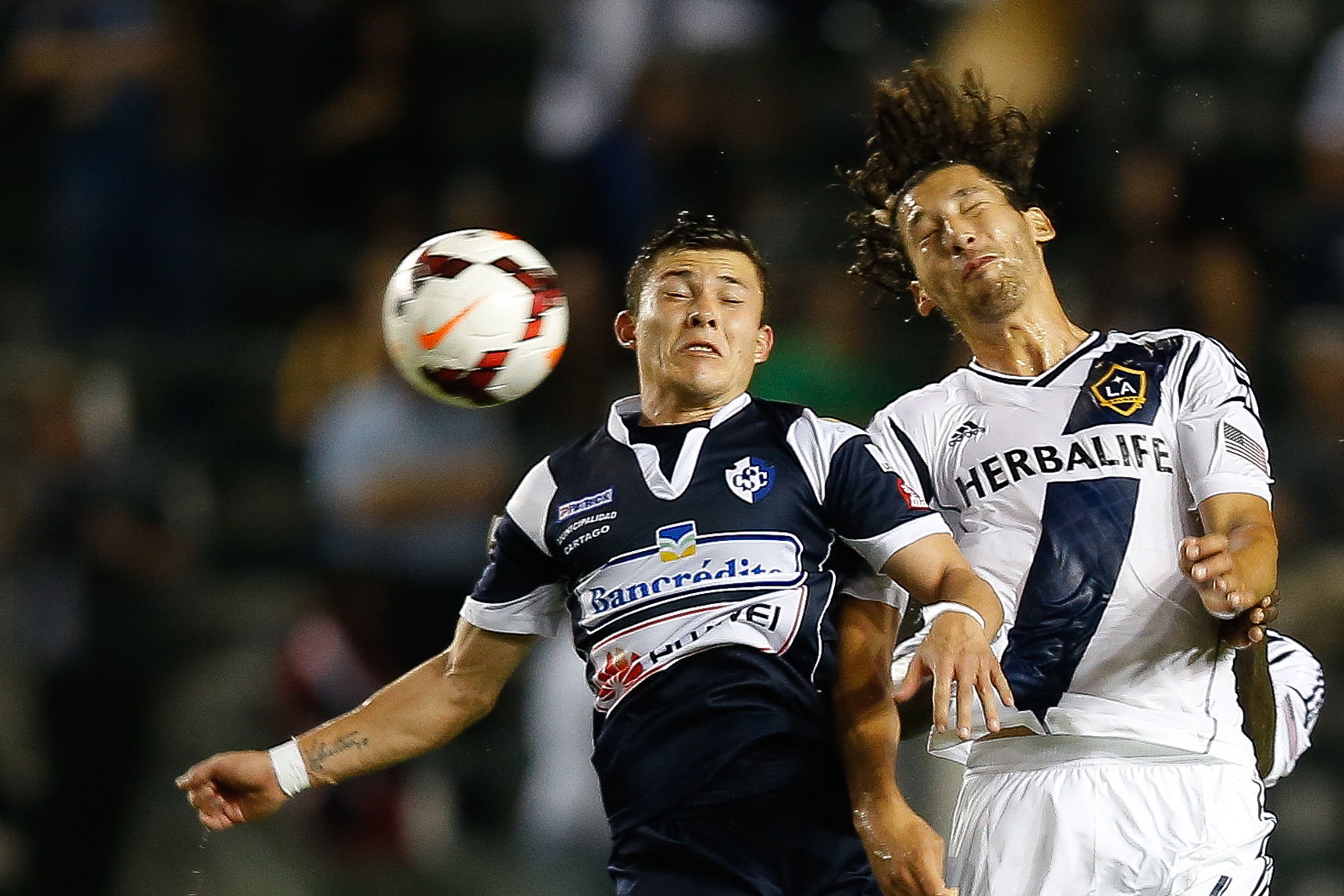 Xolos debuta con triunfo