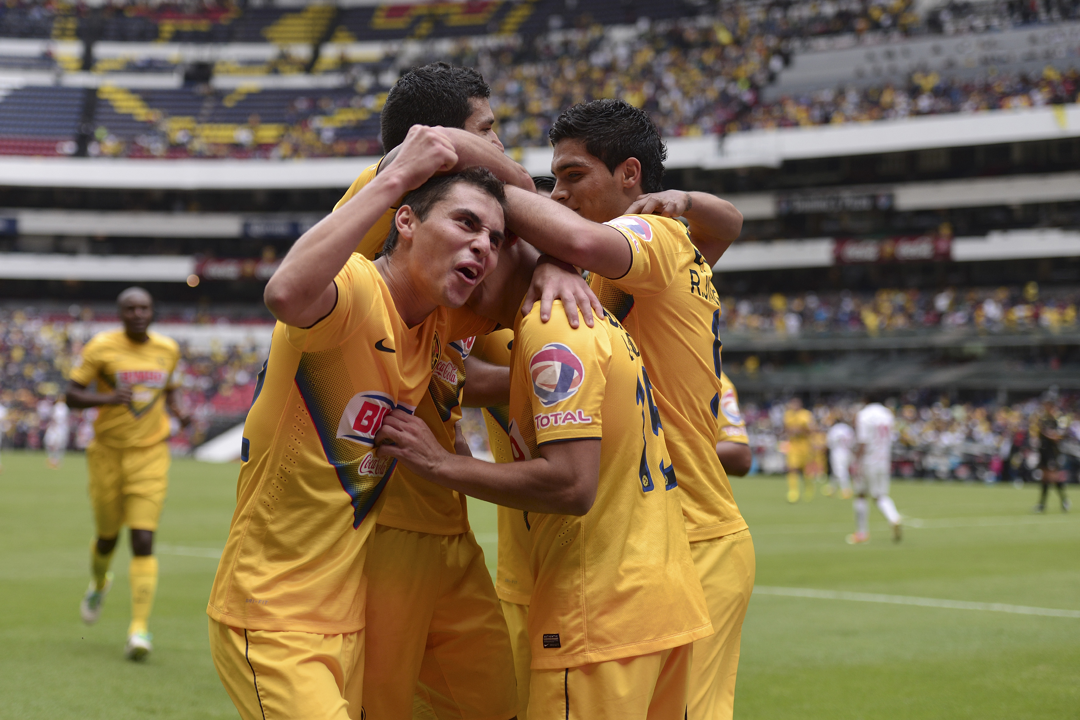 Am&eacute;rica salta al liderato