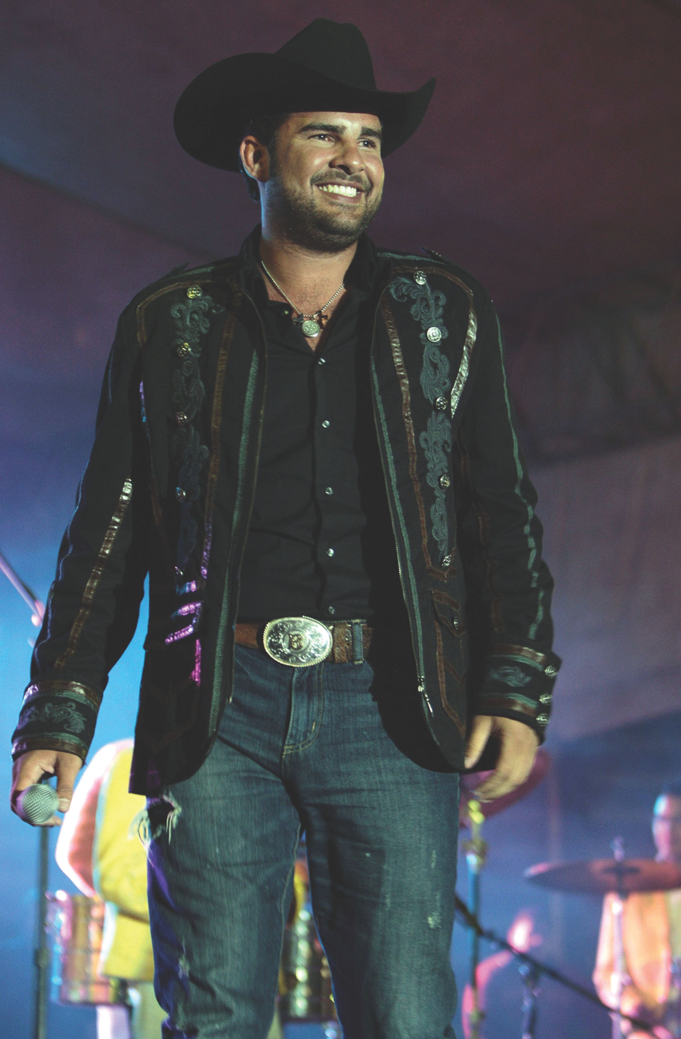 Baz&uacute;a se pasa de rom&aacute;ntico