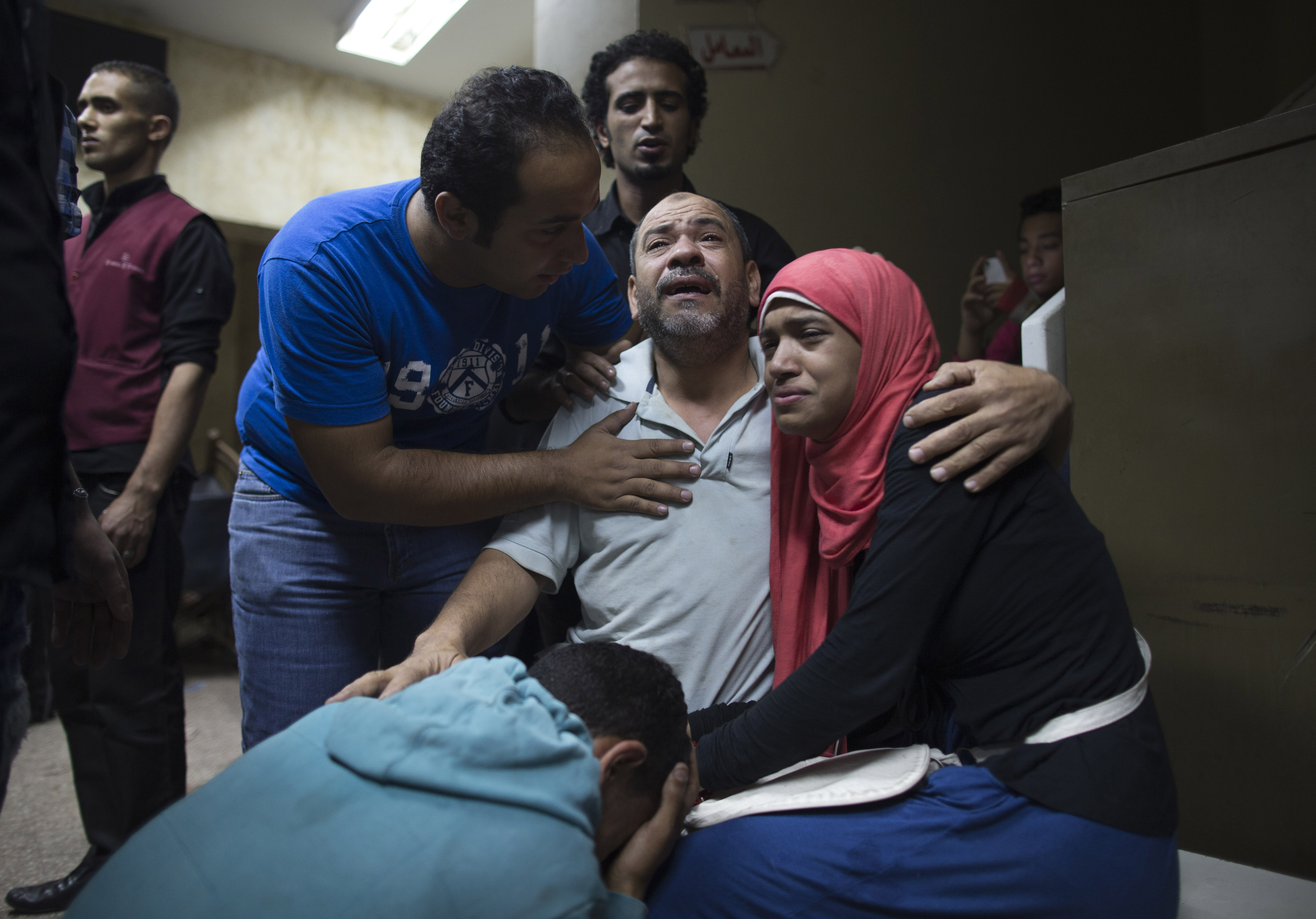 Mueren 51 en enfrentamientos en Egipto