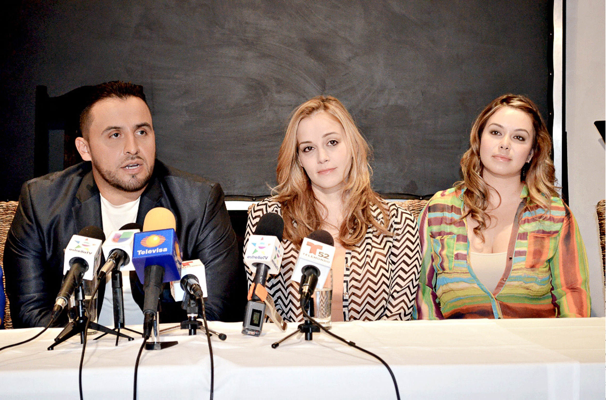 Eligen a Chiquis para ser Jenni en cinta