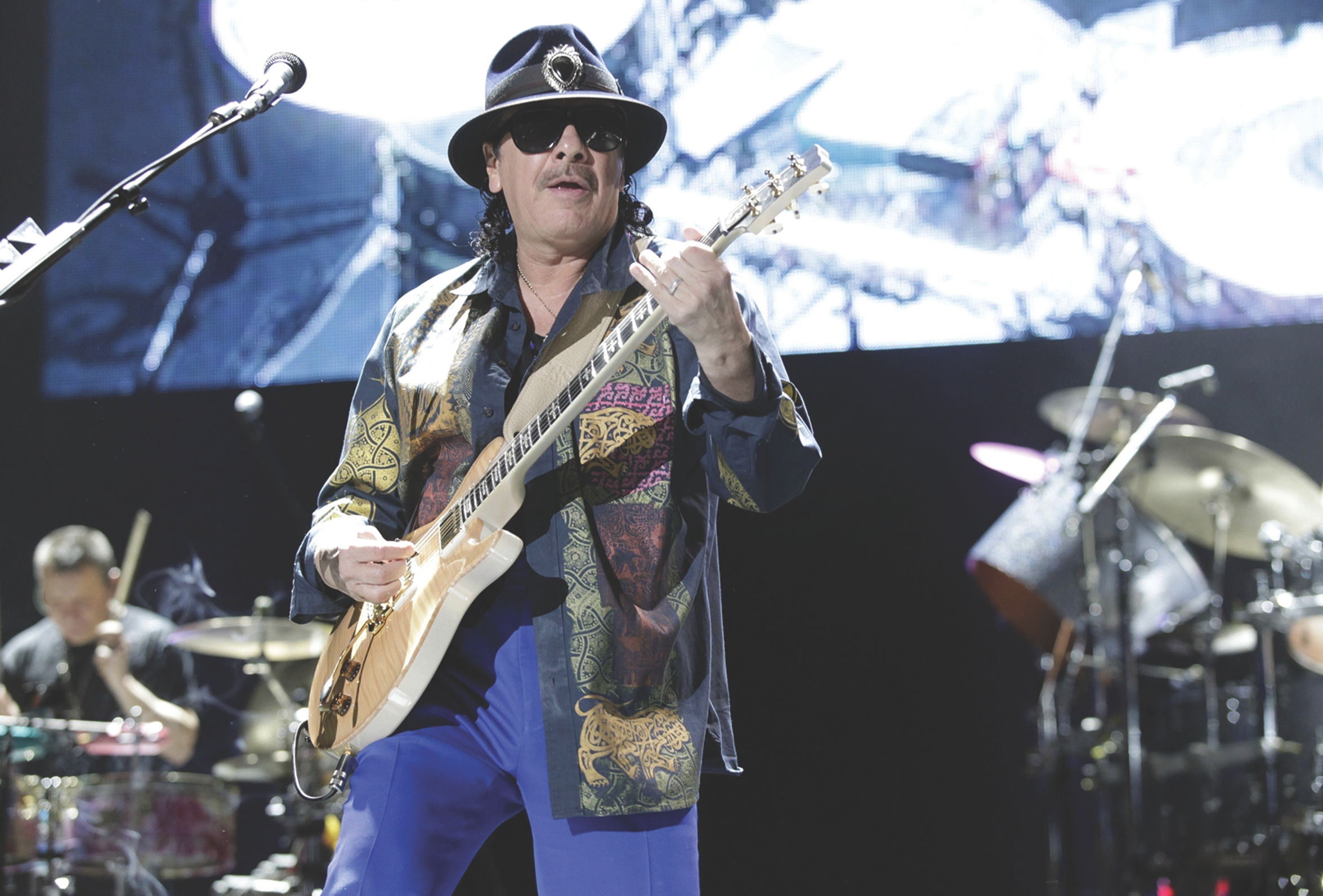 Santana se suma al homenaje a Miguel Bos&eacute;