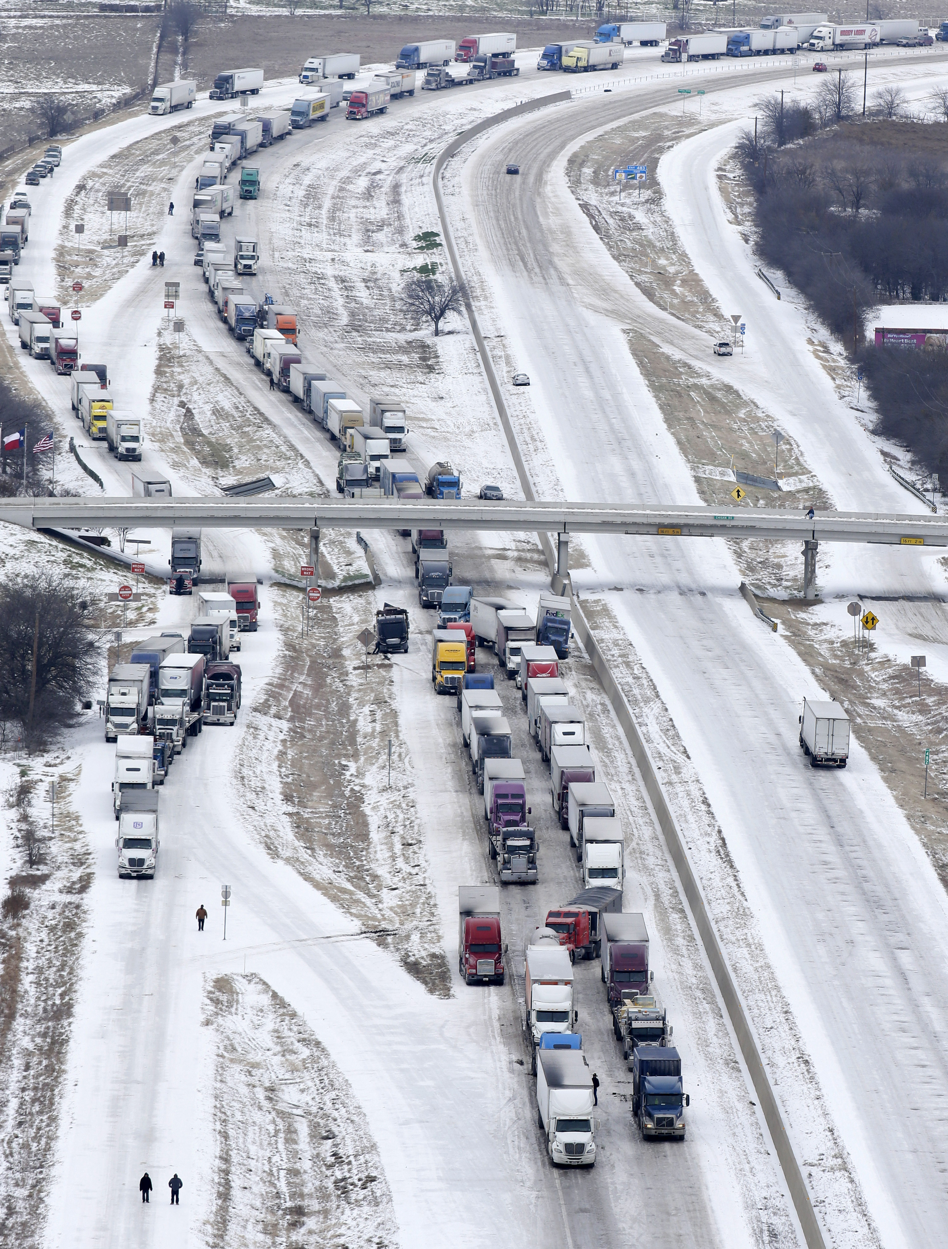 Fuerte tormenta invernal afecta la costa este