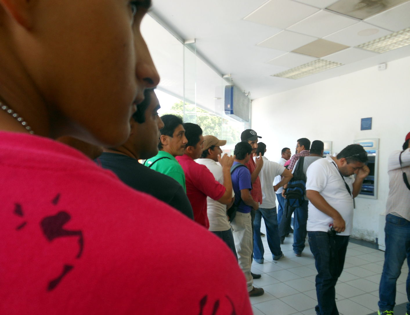 Liberan pago a empleados de Oceanograf&iacute;a