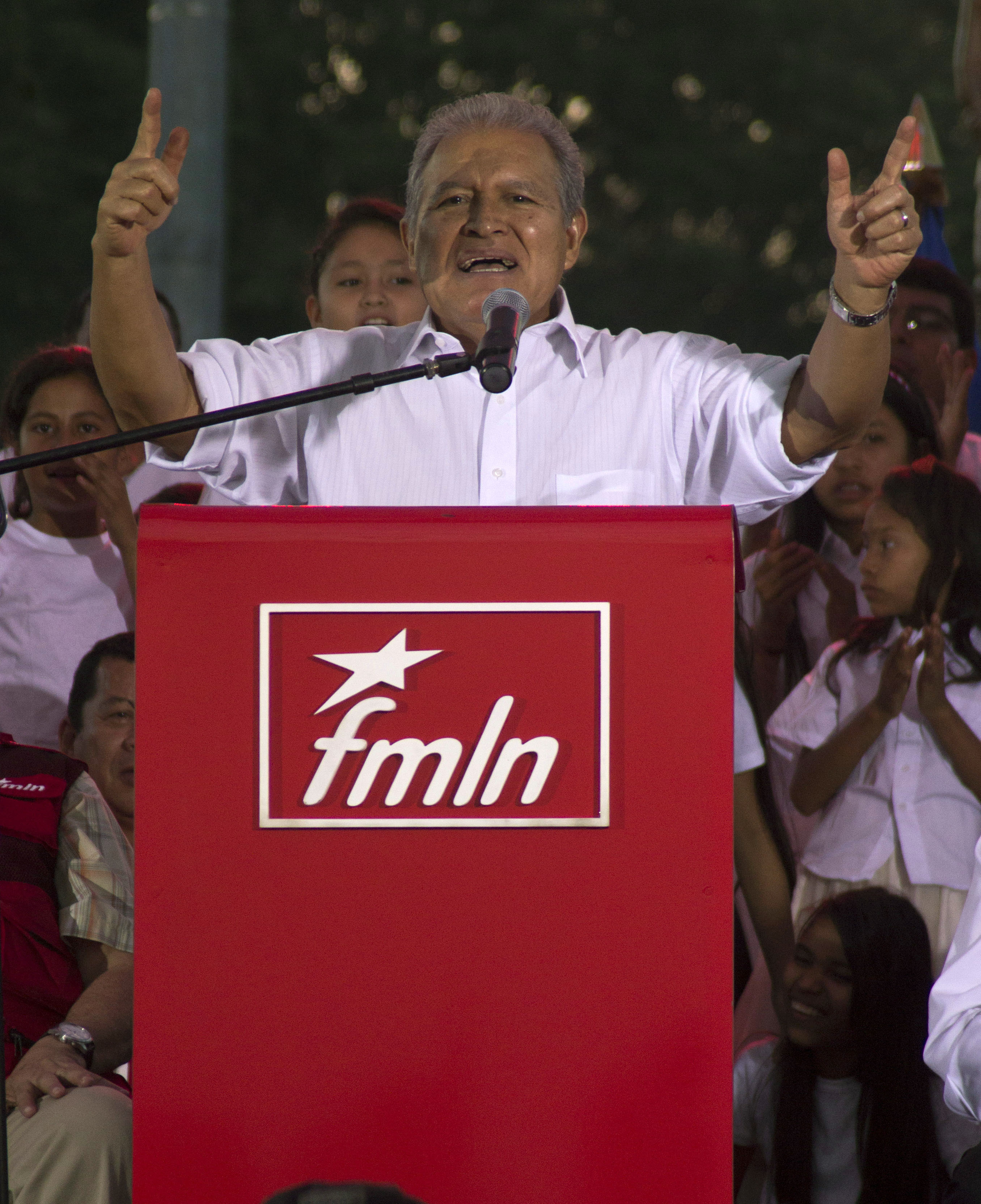 Declaran presidente electo a S&aacute;nchez Cer&eacute;n