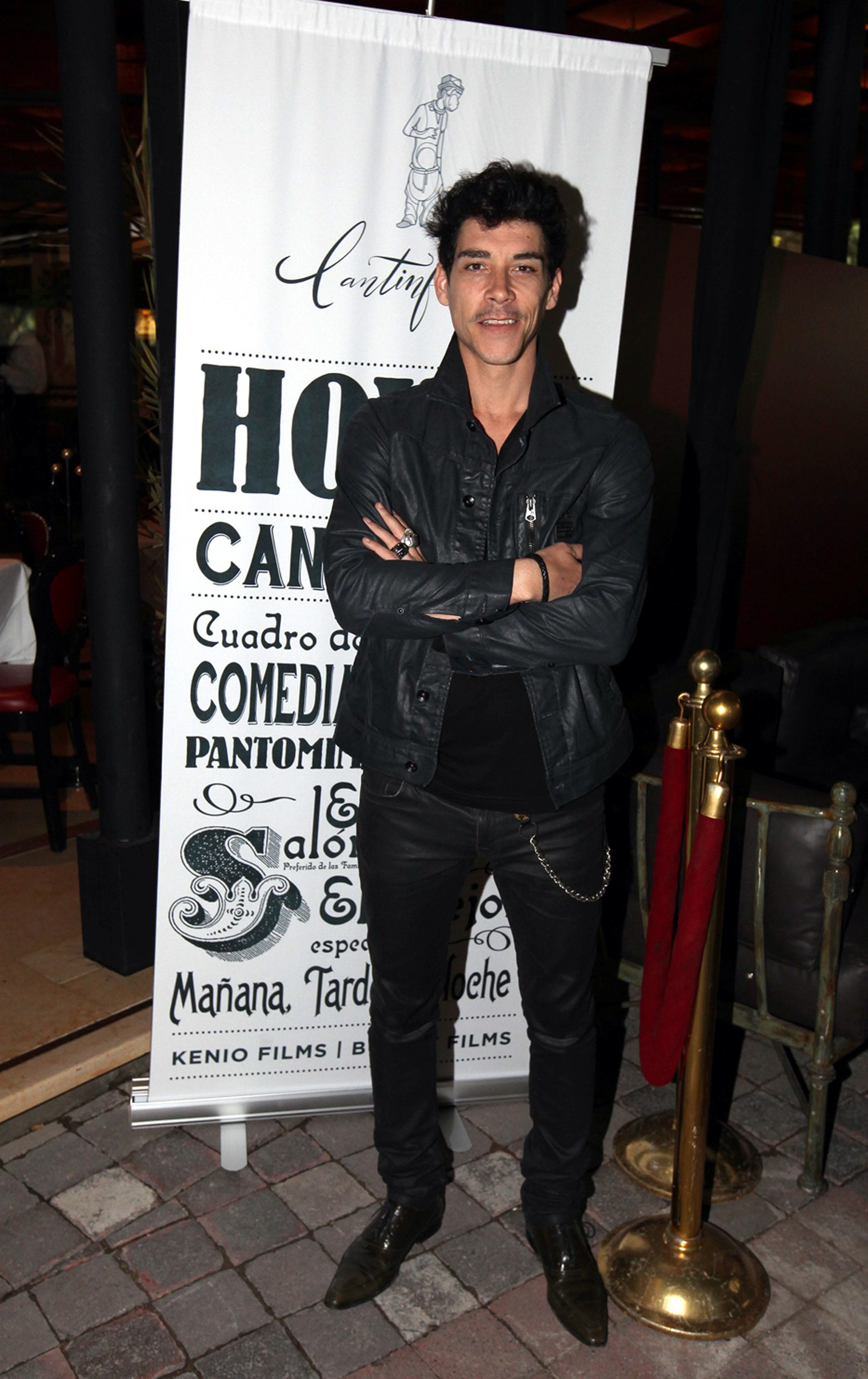 Espa&ntilde;ol Jaenada pasa la prueba como Cantinflas