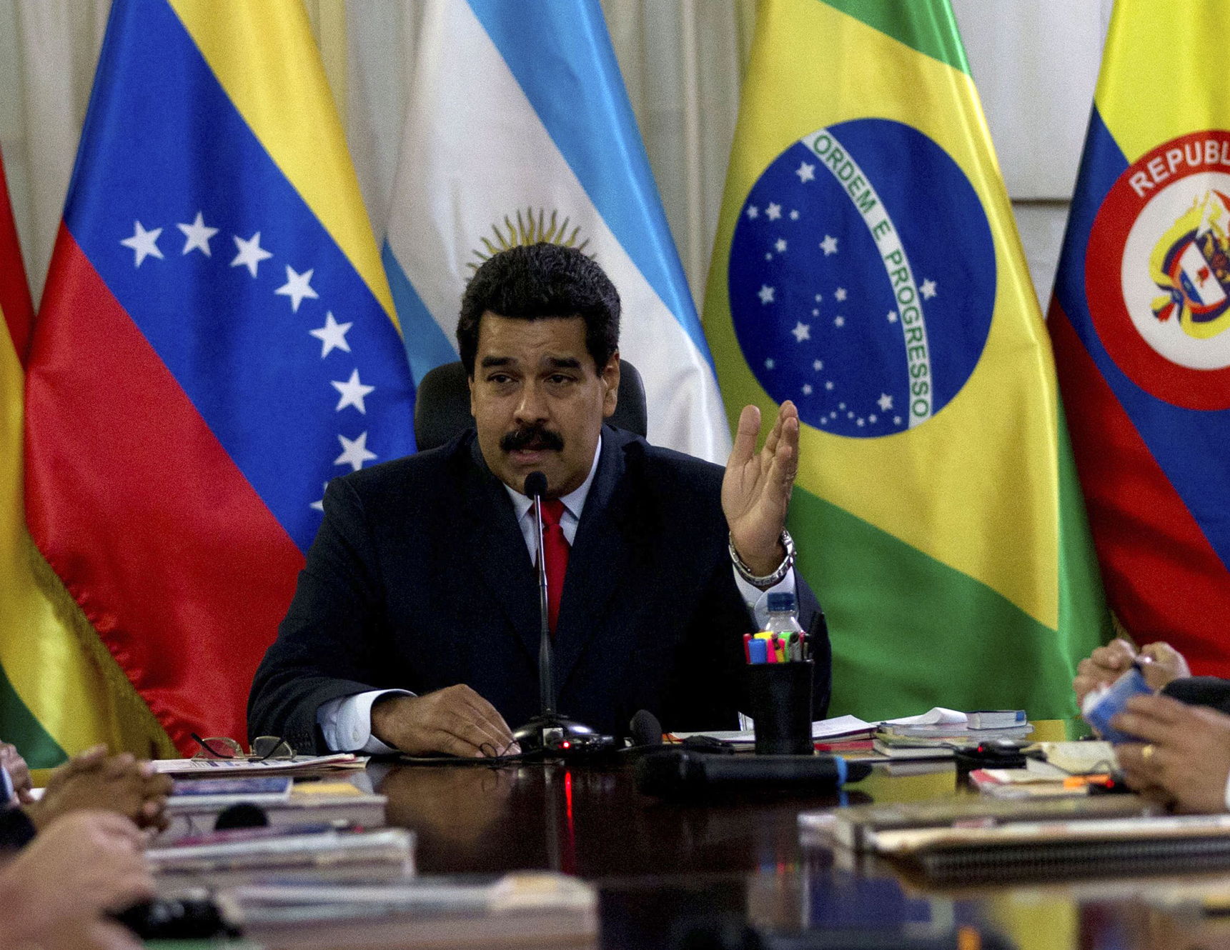 Ofrece Maduro di&aacute;logo en Venezuela