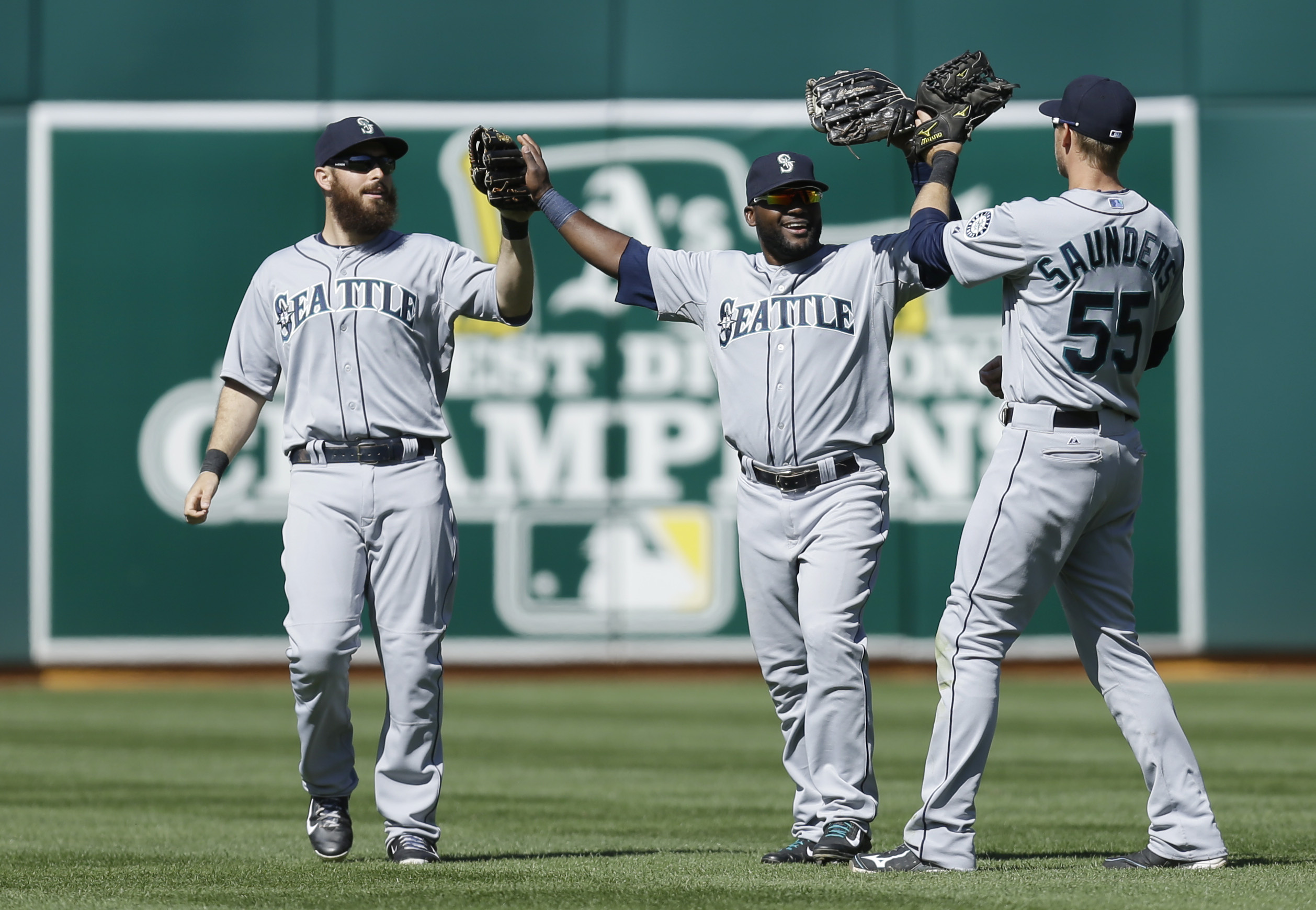 Hern&aacute;ndez y Marineros dominan a Atl&eacute;ticos