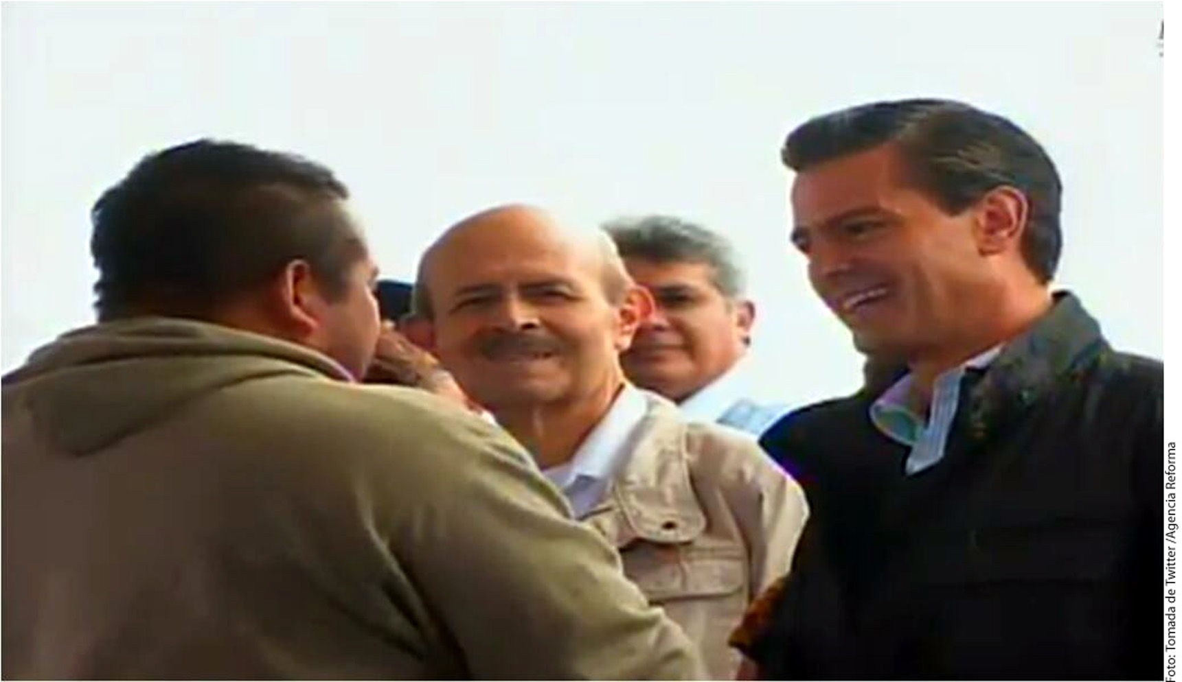 Cueste lo que cueste, paz en Michoac&aacute;n.- EPN