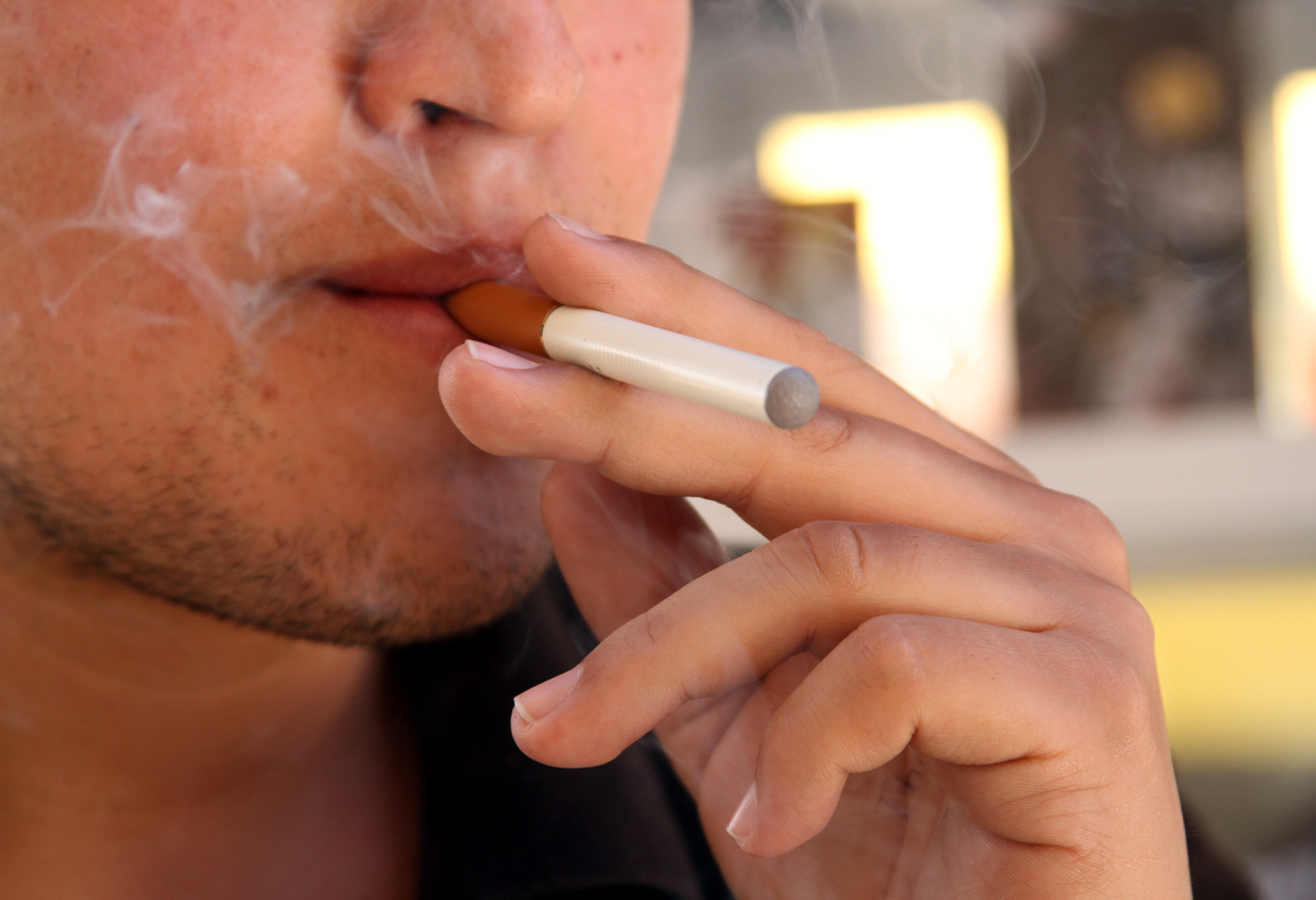 Asocian cigarro  electr&oacute;nico con c&aacute;ncer