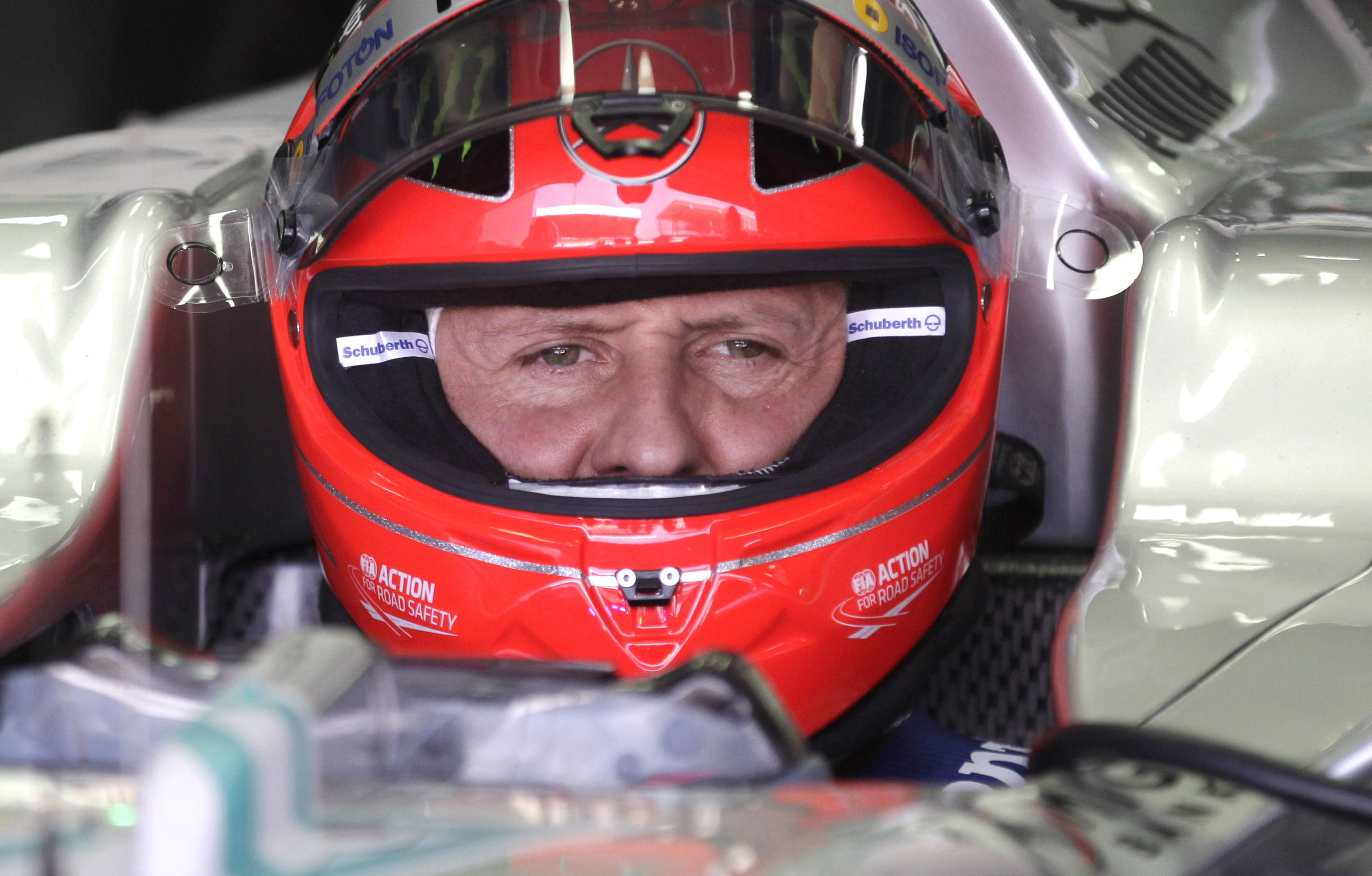 Roban historial m&eacute;dico de Michael Schumacher