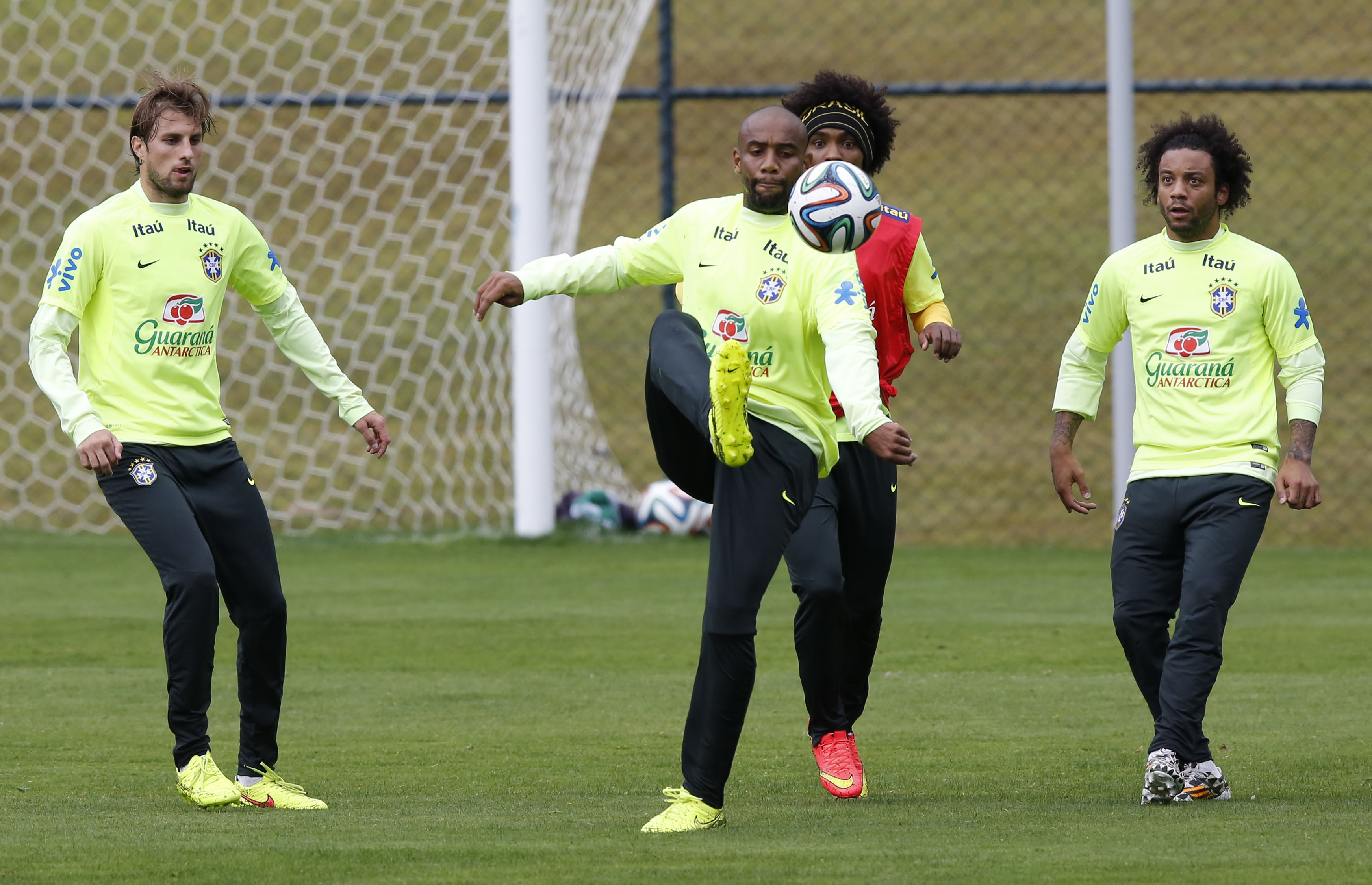 Mundial: Brasil se juega el honor ante Holanda