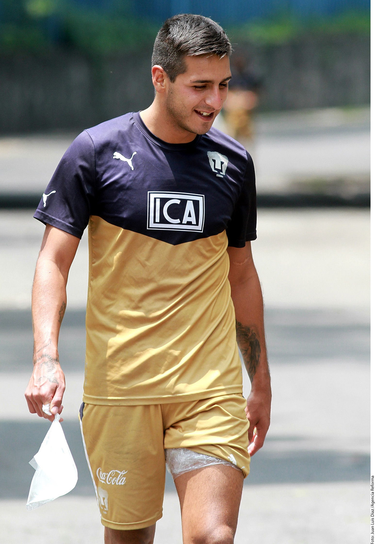 Presume Cabrera 'punch' de Pumas