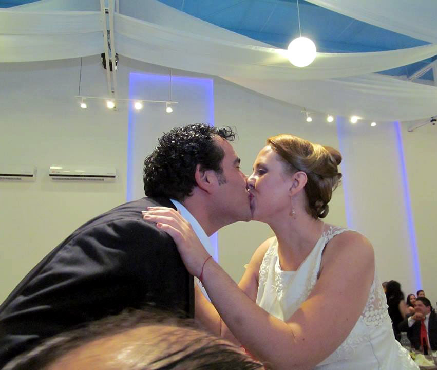 Comparte viuda de 'Guarniz' su romance