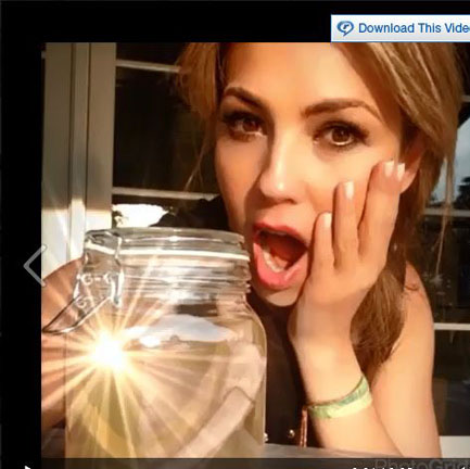 Muestra Thal&iacute;a en un frasco sus 'costillas'