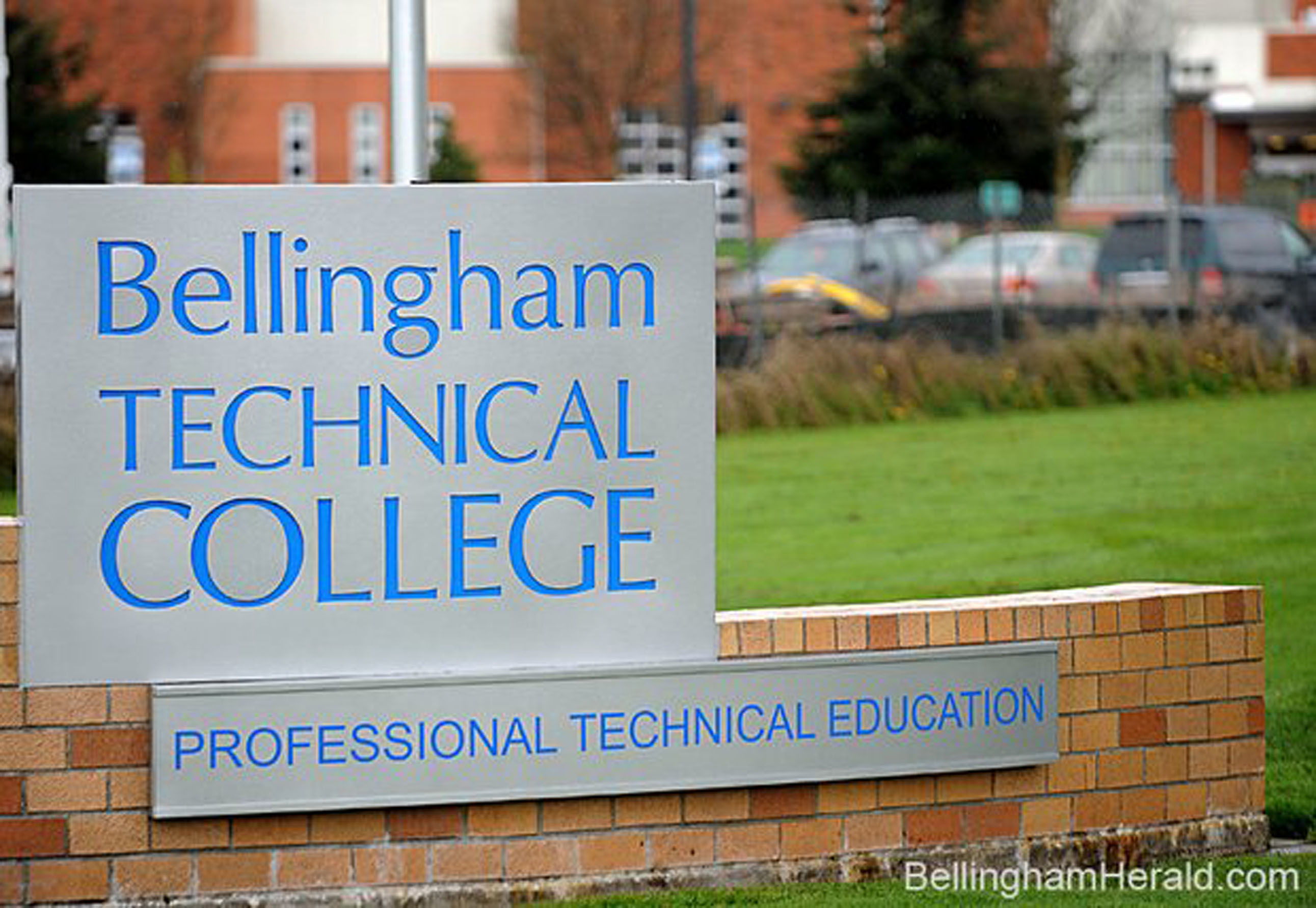 Educaci&oacute;n = Trabajo