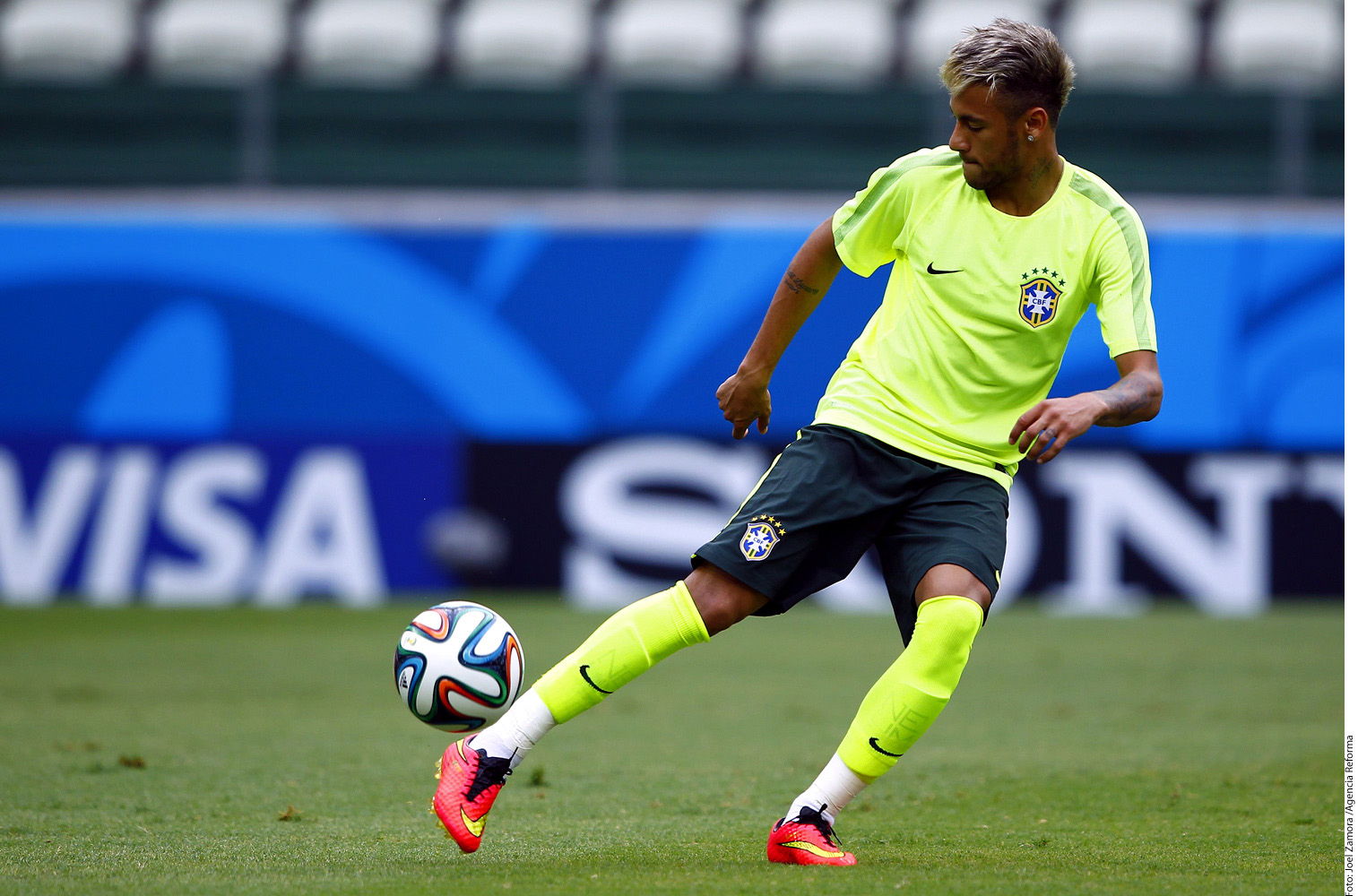 Brasil pasa la p&aacute;gina y conf&iacute;a ganarle a Colombia