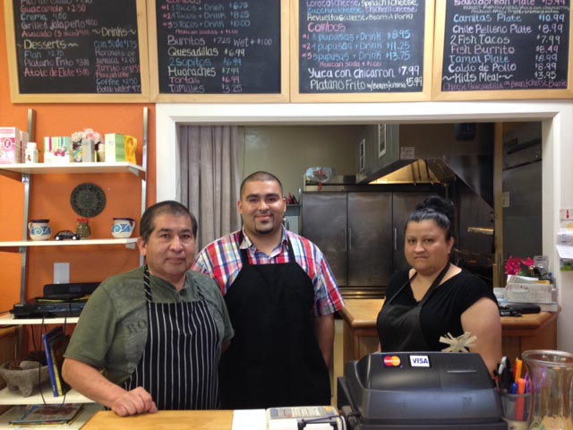 Equipo padre-hijo establecen su negocio de ensue&ntilde;o en Greenwood