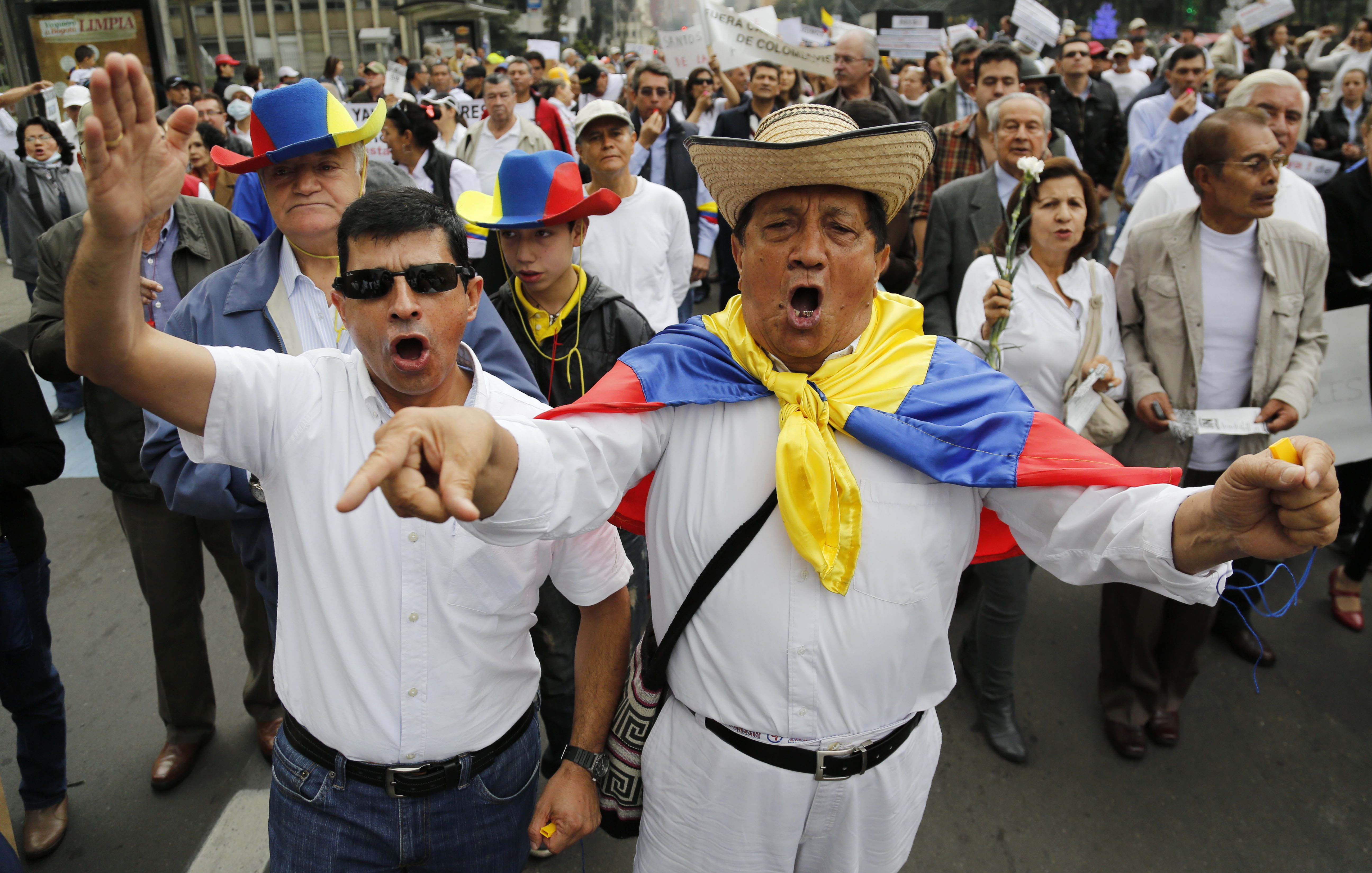 ELN anuncia que podr&iacute;a dejar las armas