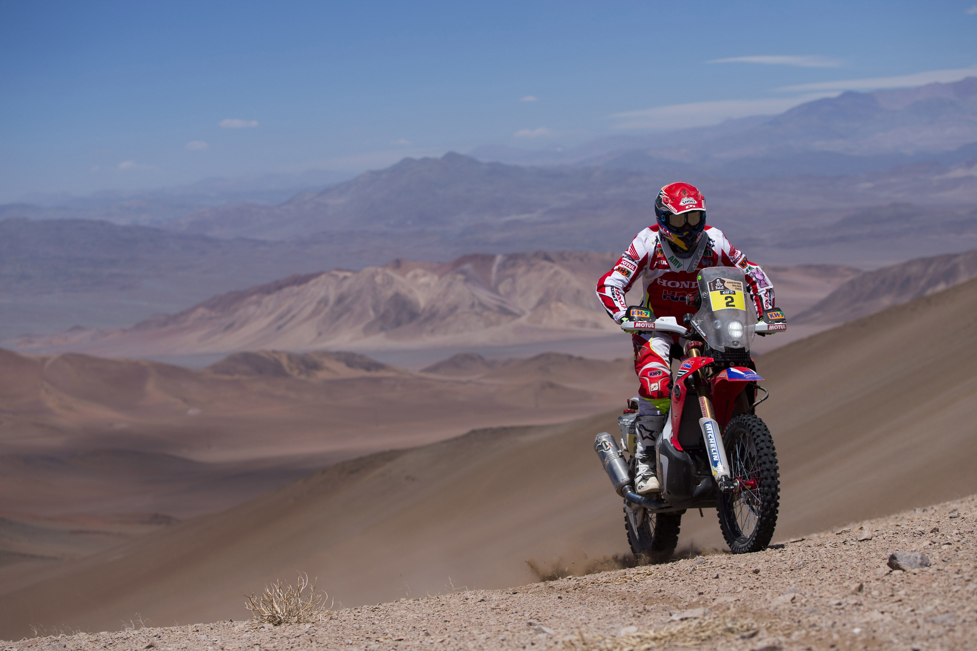 Barreda gana 4ta etapa del Dakar y extiende delantera