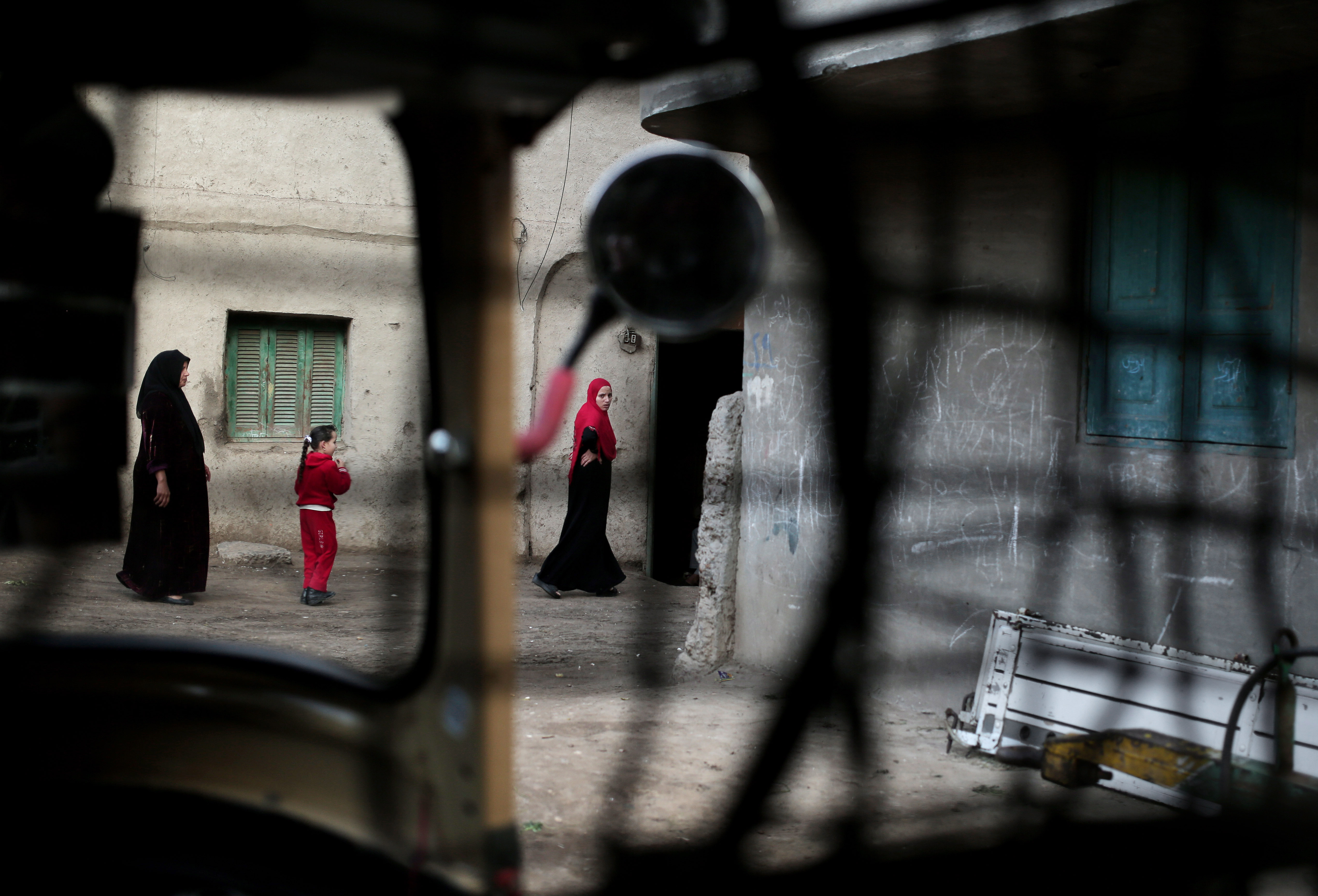 Egipto condena a m&eacute;dico por mutilaci&oacute;n genital femenina