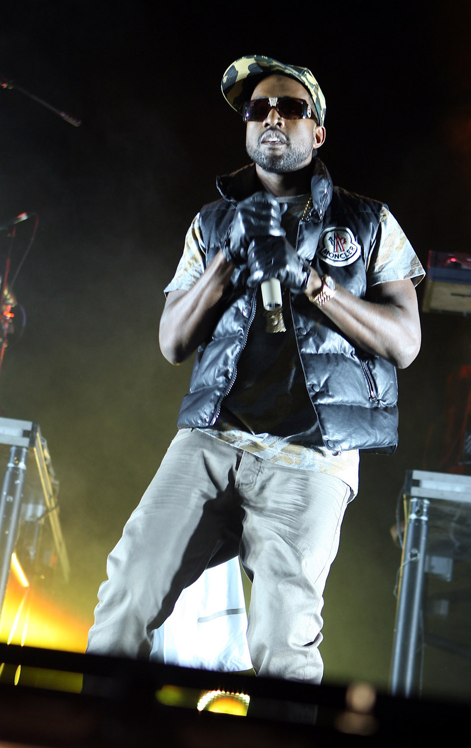 Kanye West es una tras otra con