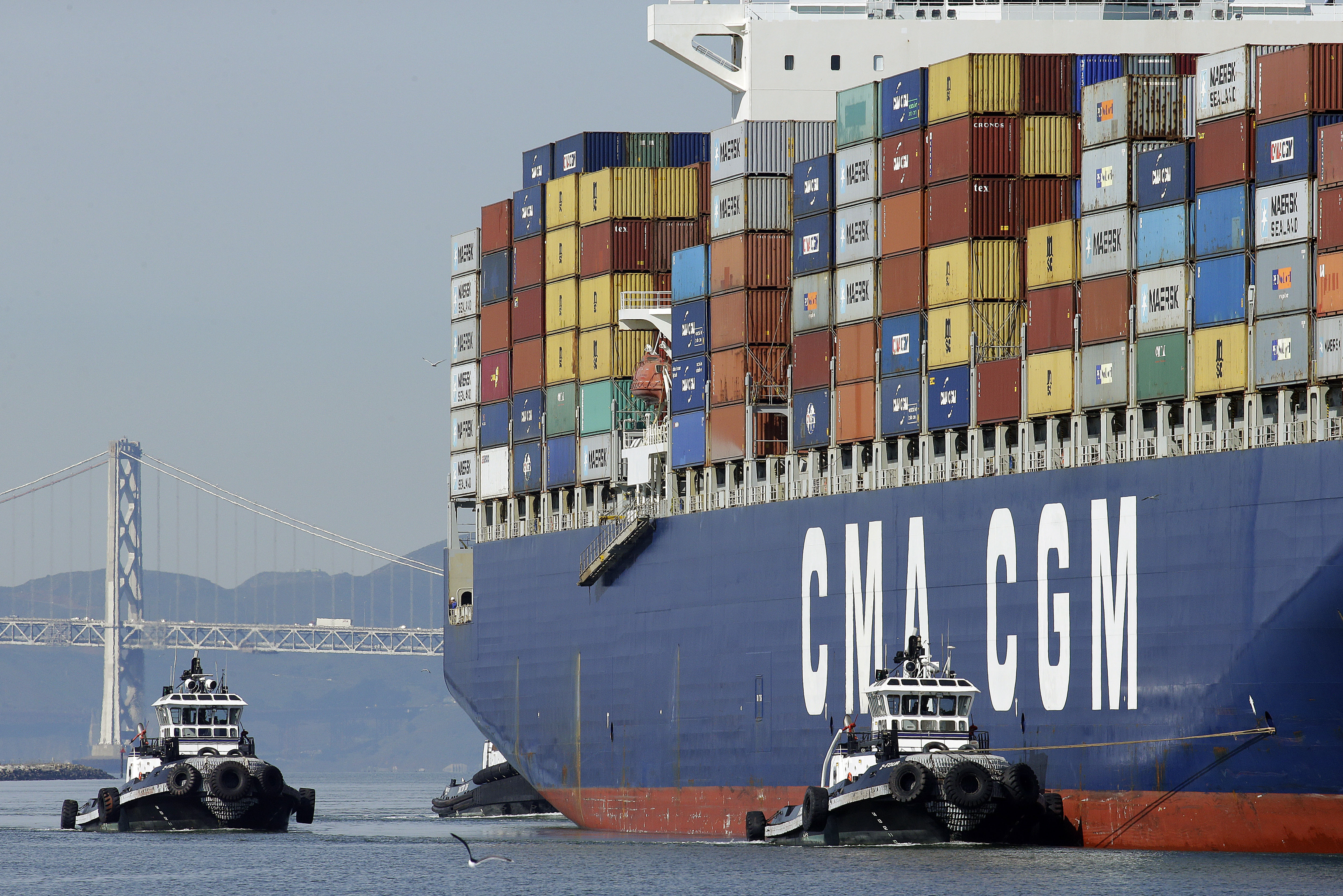 Termina huelga en puertos de la costa este de EEUU