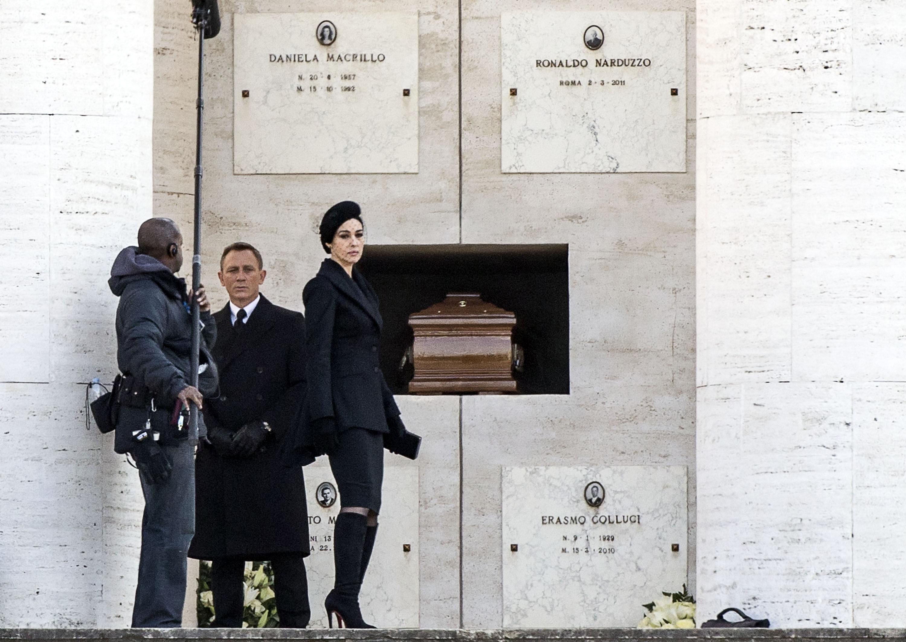 Monica Bellucci filma cinta de 007 en Roma
