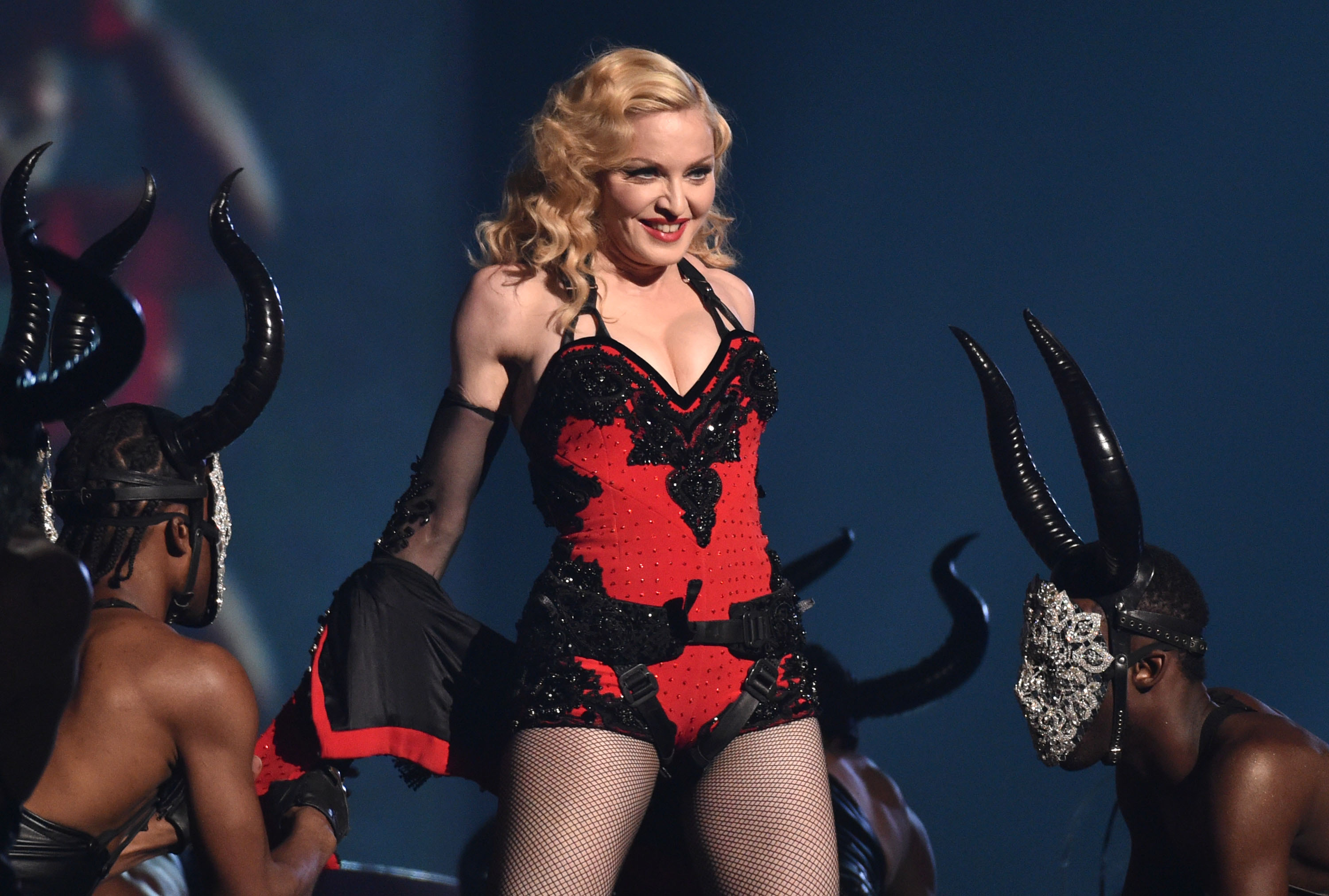 Madonna, Rihanna, Sam Smith cantar&aacute;n en premios iHeartRadio