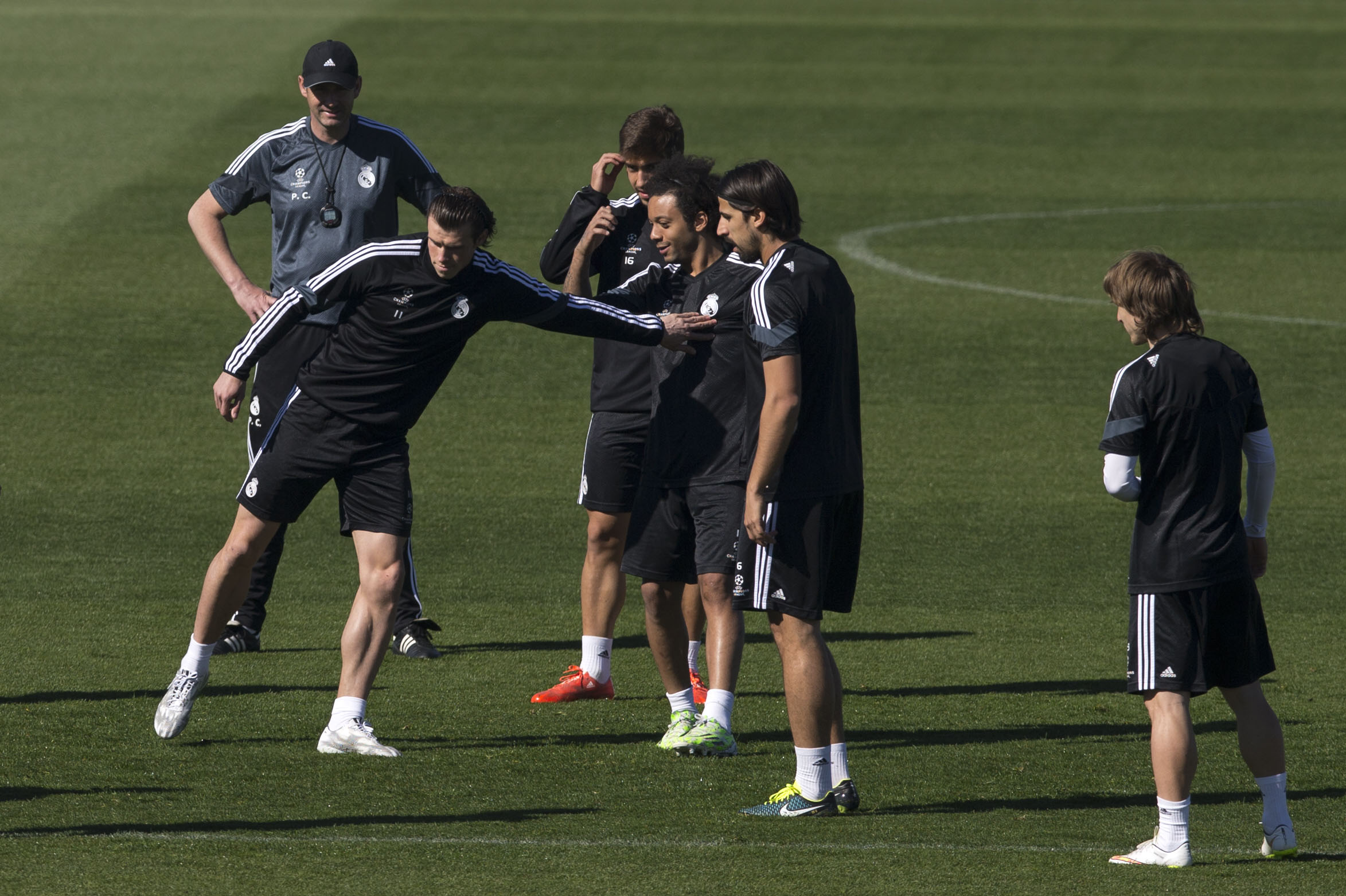 Real Madrid busca aire en la Liga de Campeones