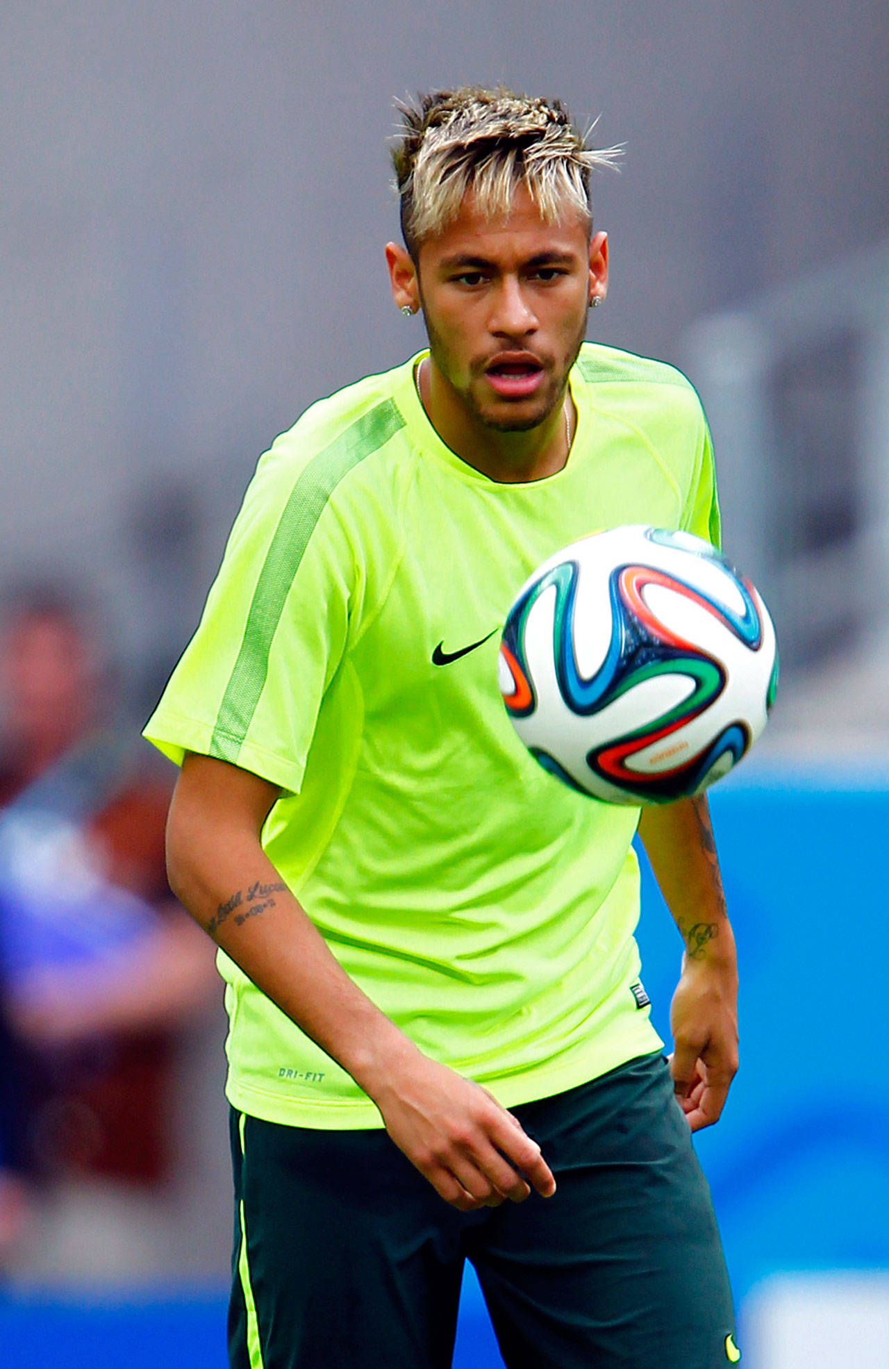 Neymar, confirmado en los 23 de Brasil para el Mundial