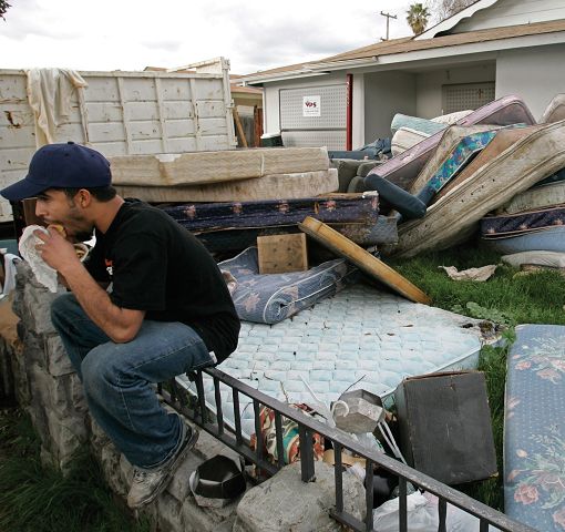Complica a paisanos la hipoteca de casas