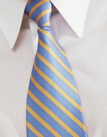 De la camiseta a la corbata