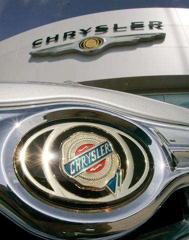 Anuncia Obama quiebra de Chrysler