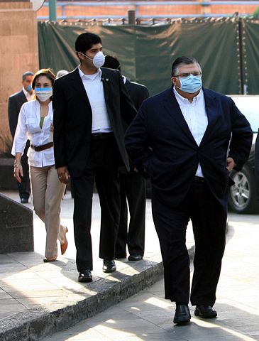 M&eacute;xico lanzan plan de apoyo econ&oacute;mico por virus