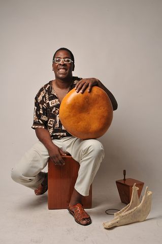 trayendo la cultura afro hispana