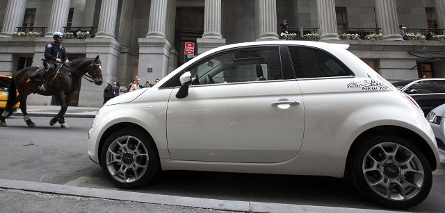 oficial: fiat compr&oacute; a chrysler