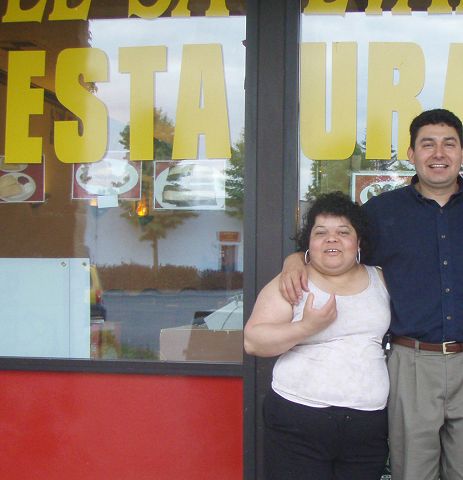 Pupuser&iacute;a Titas