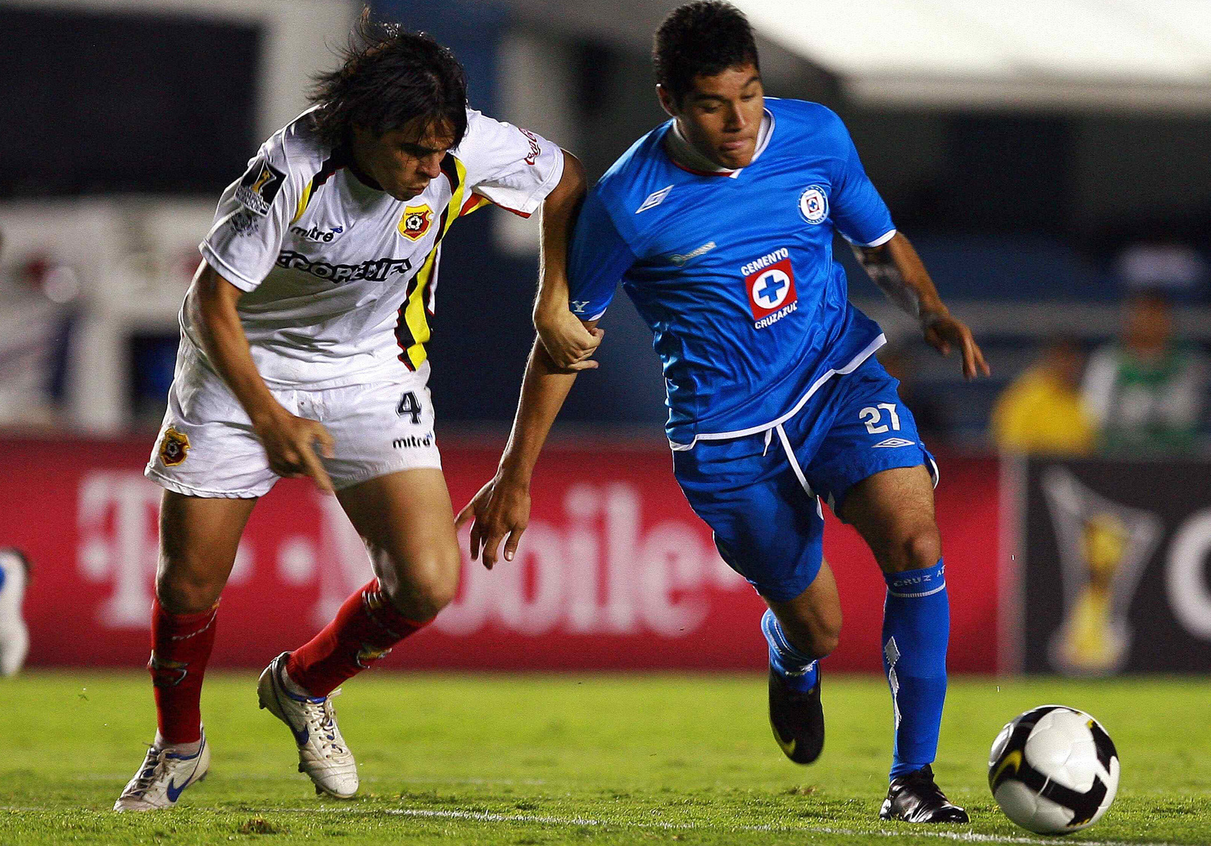 Herediano contrata a Ragusa