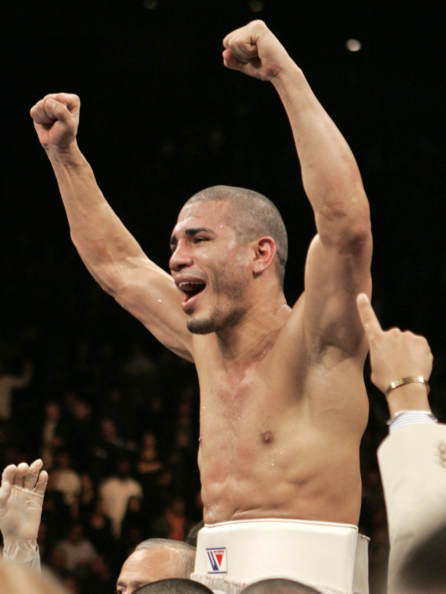 Cotto acusa a Valc&aacute;rcel de gener conflicto