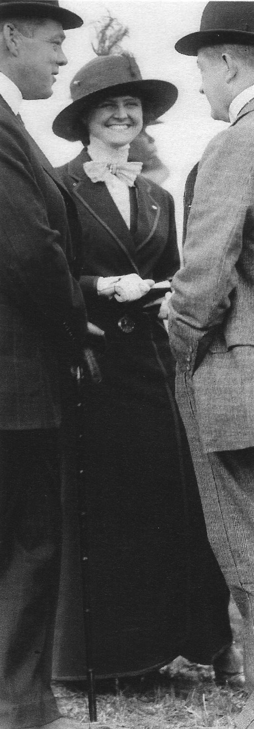 Latinas en las Nubes