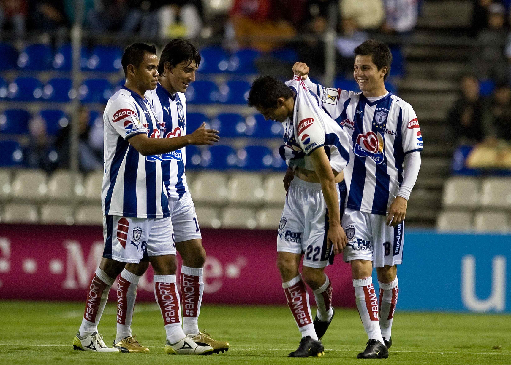 Pachuca derrota al Dynamo