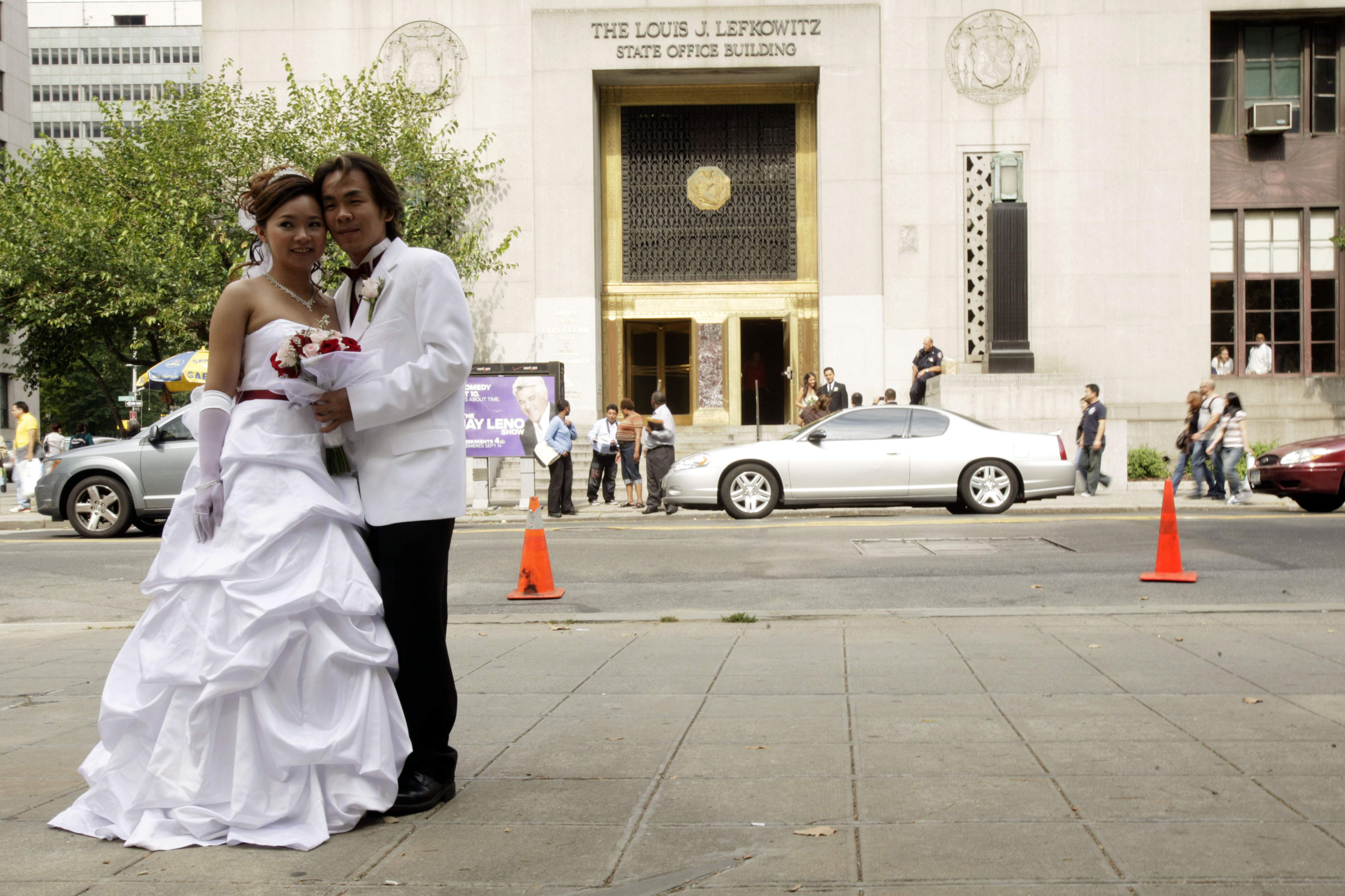 Inmigraci&oacute;n resiente impacto de recesi&oacute;n