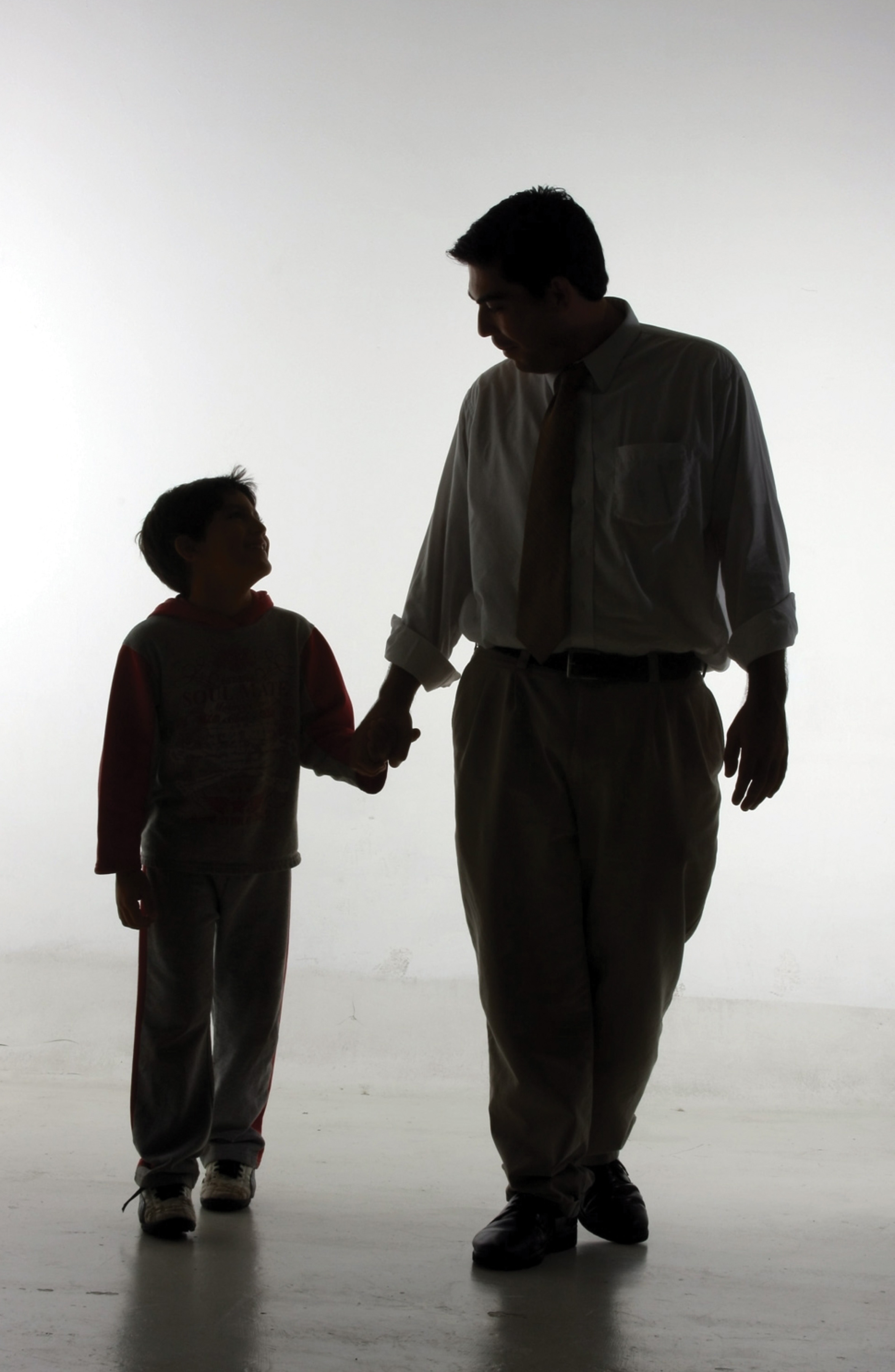 &iexcl;Hey pap&aacute;s! cr&iacute;en a sus hijos