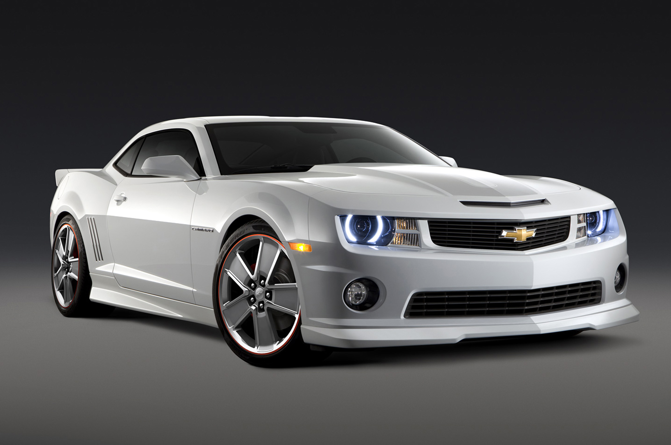 Las caras del Camaro