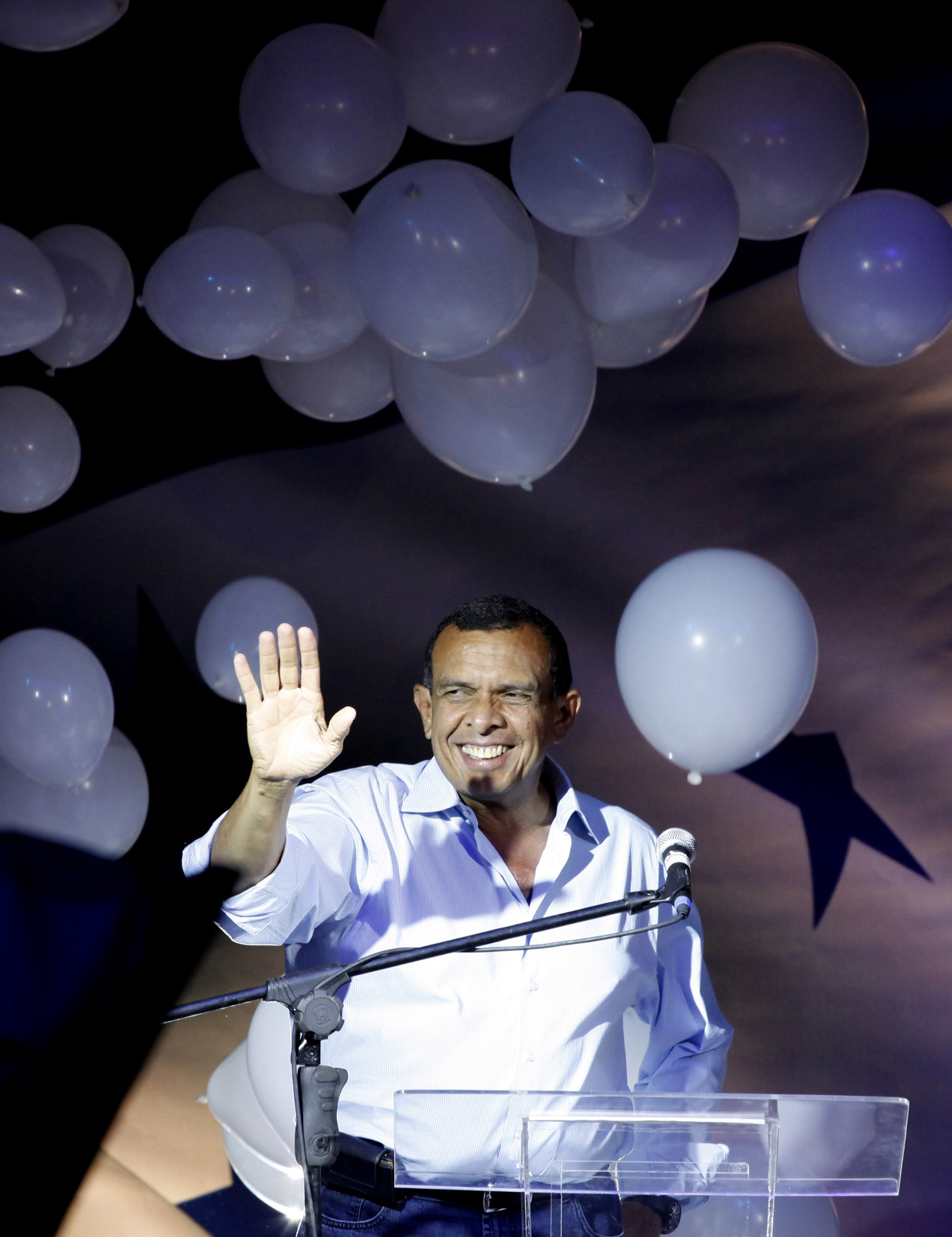 “Zelaya ya es historia” Dice nuevo Presidente electo