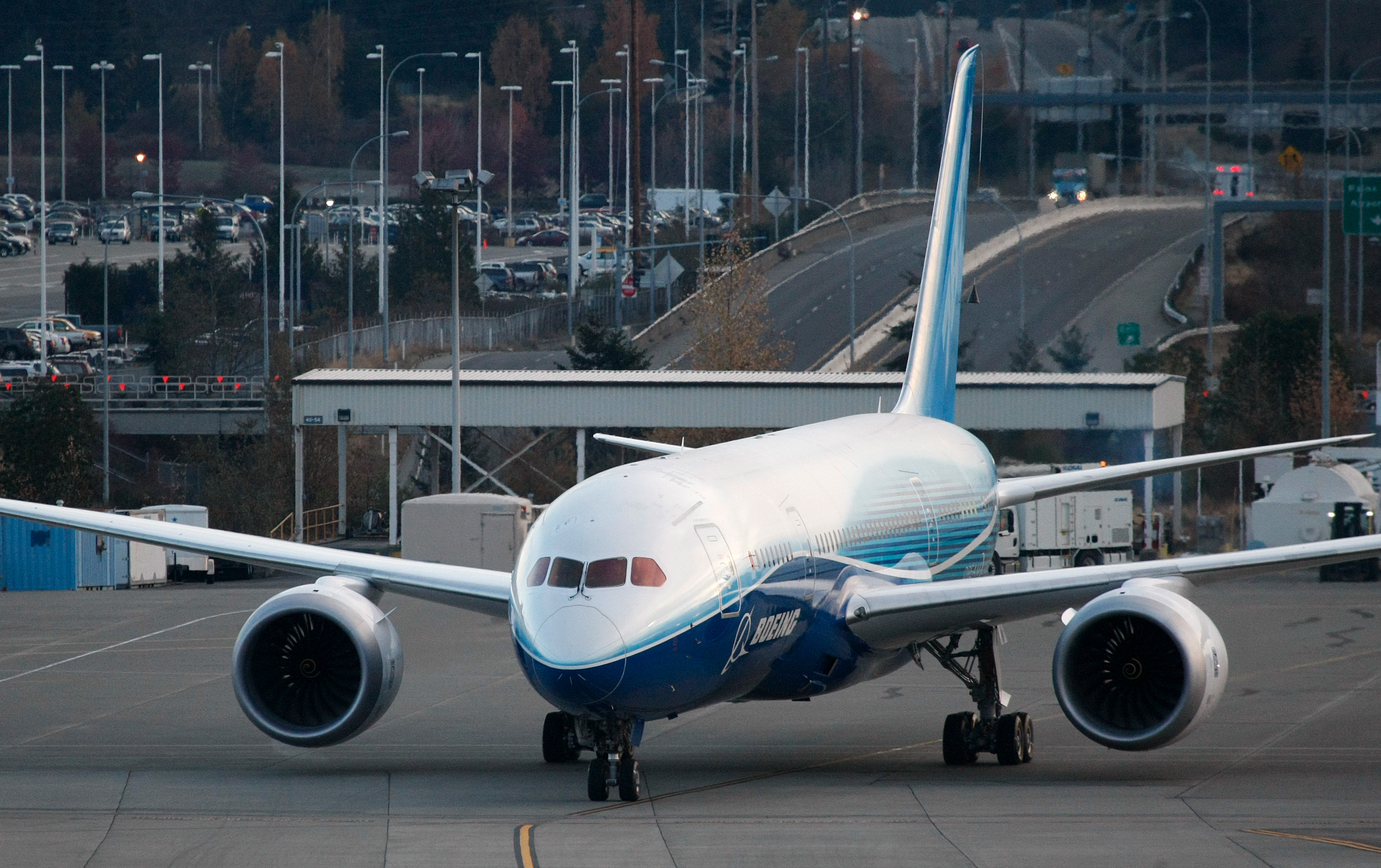Boeing 787 volaría este martes