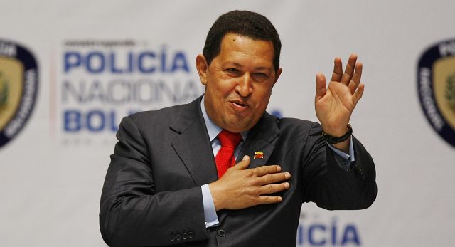 Ch&aacute;vez niega carrera armamentista